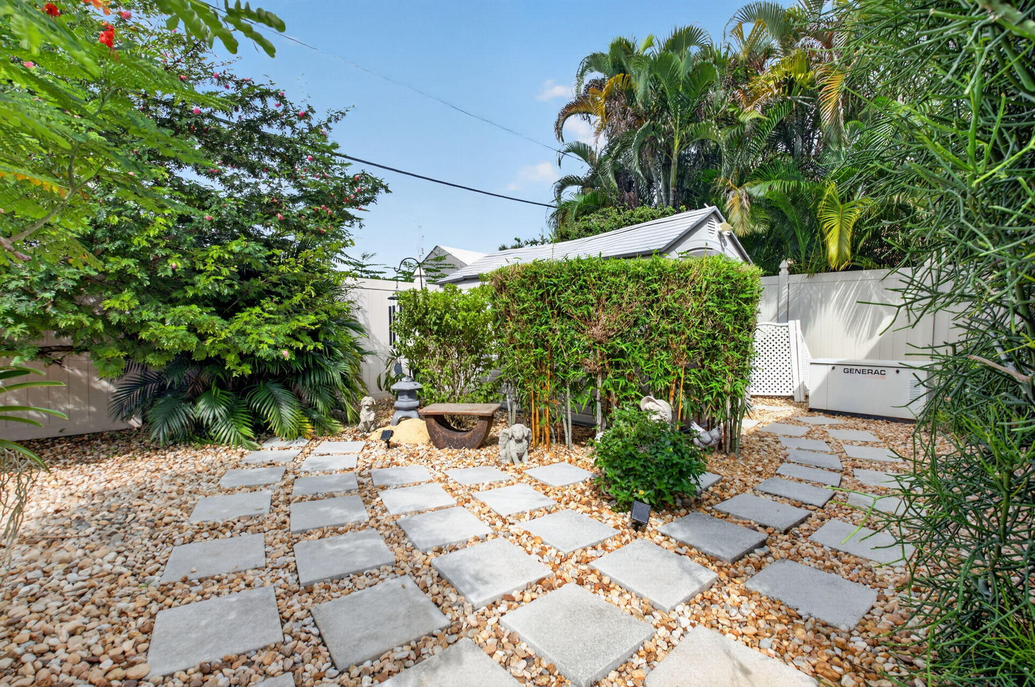 415 Colonial Road