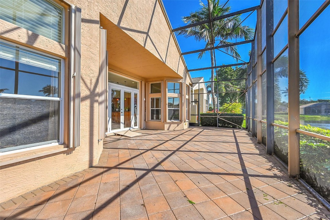 6608 Hermosa Beach Ln