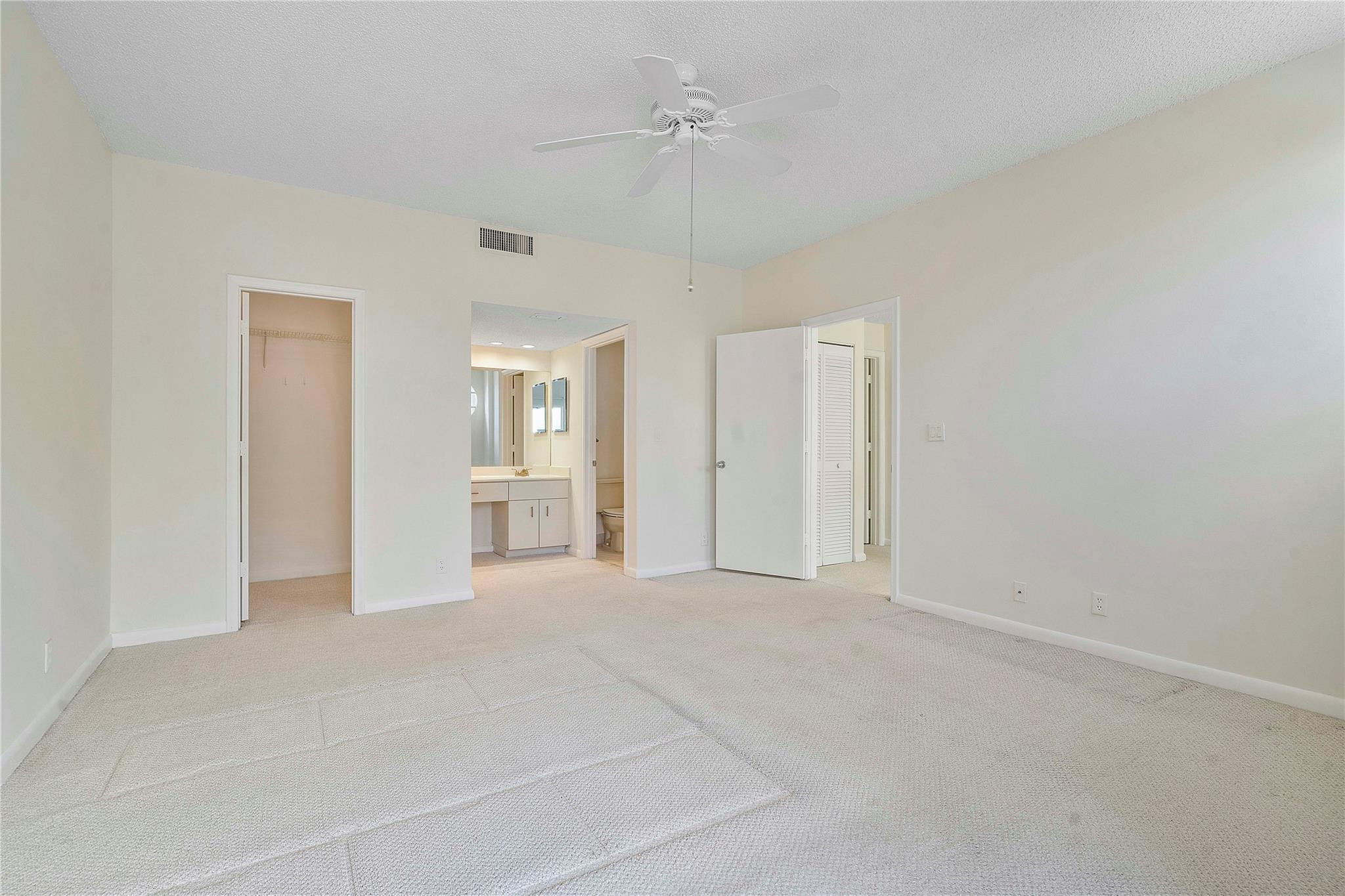 3213 NE 16th St 110