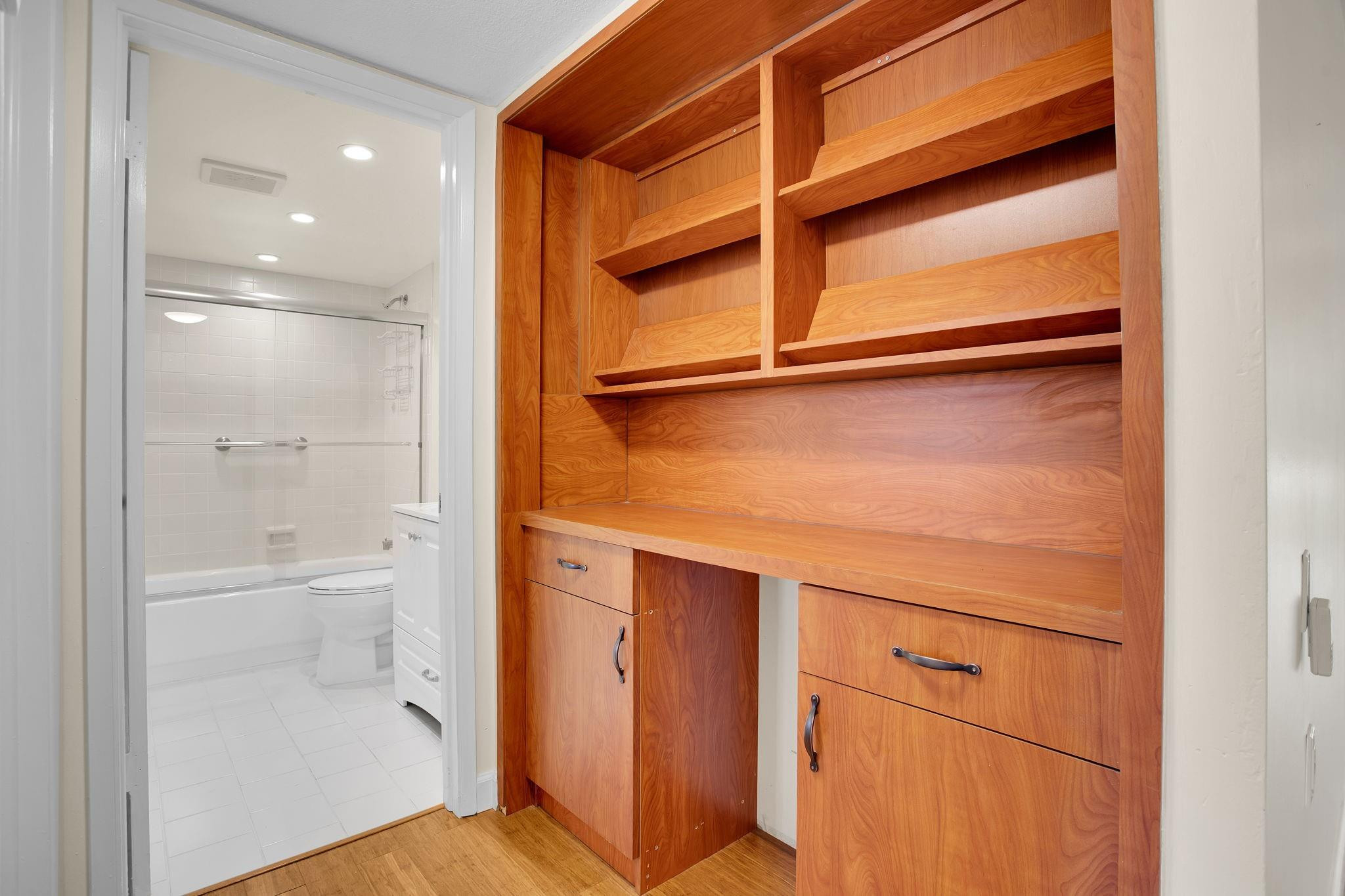 2708 Nassau Bend A2