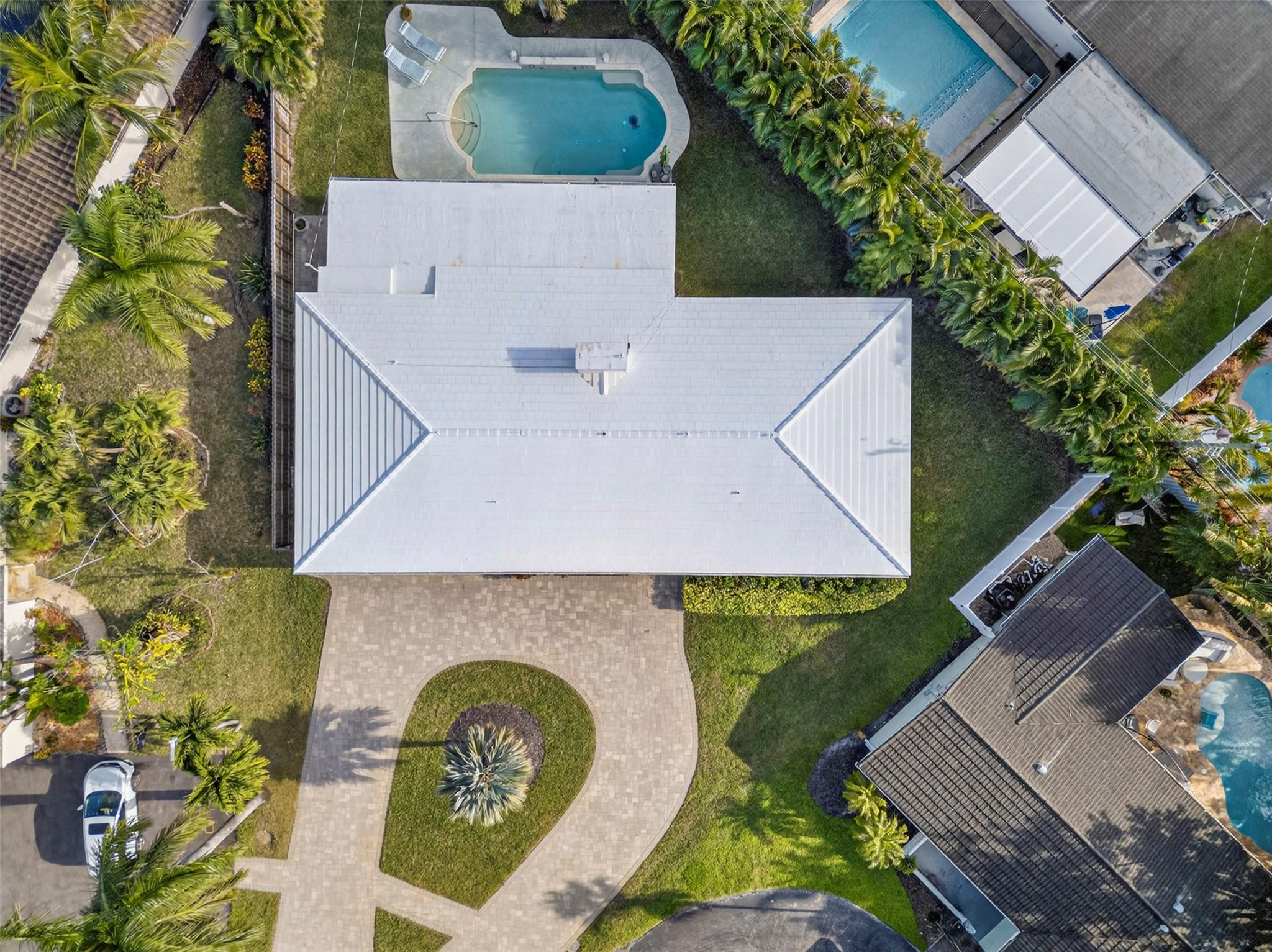 712 NW 29th Court