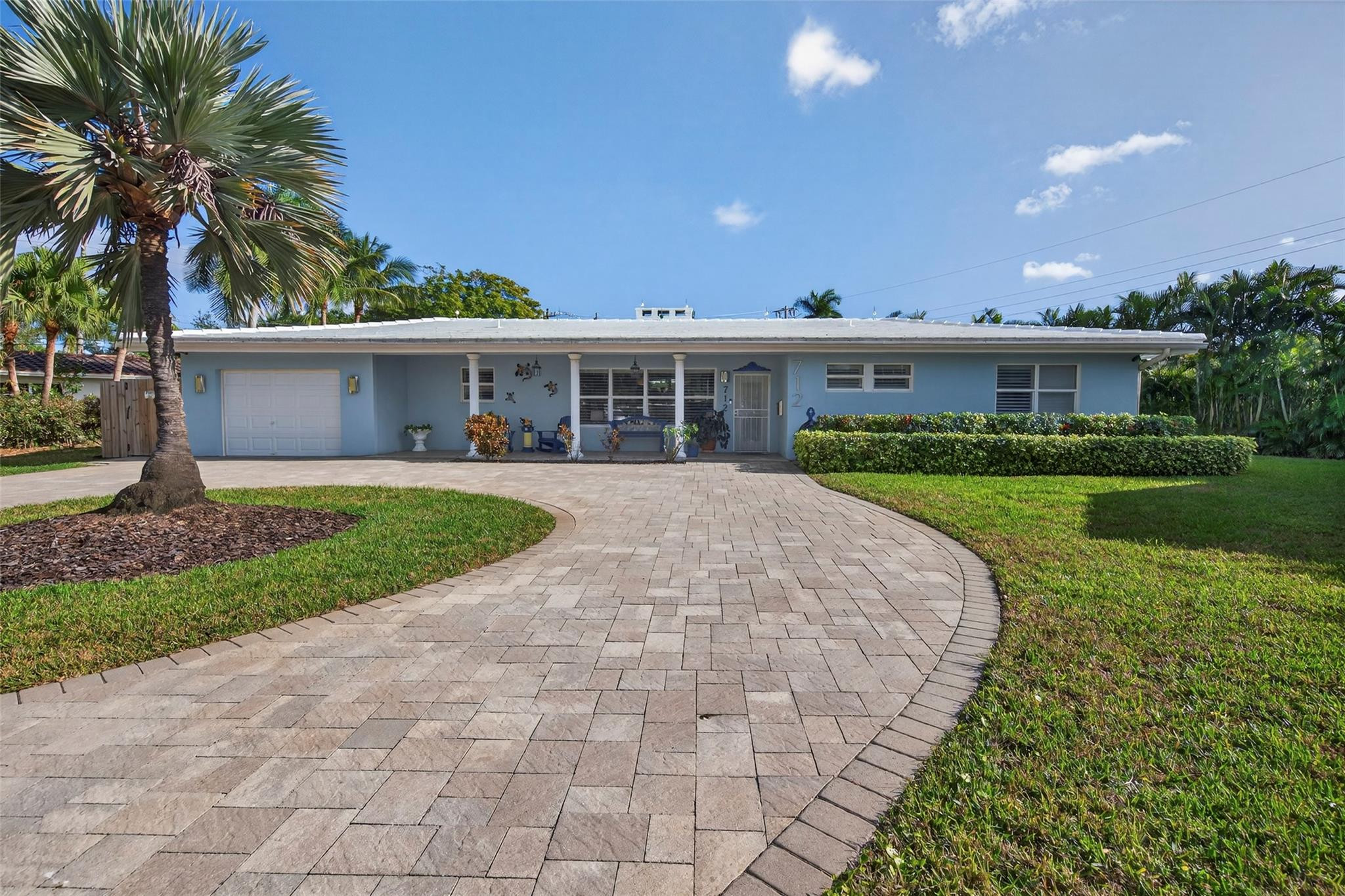 712 NW 29th Court