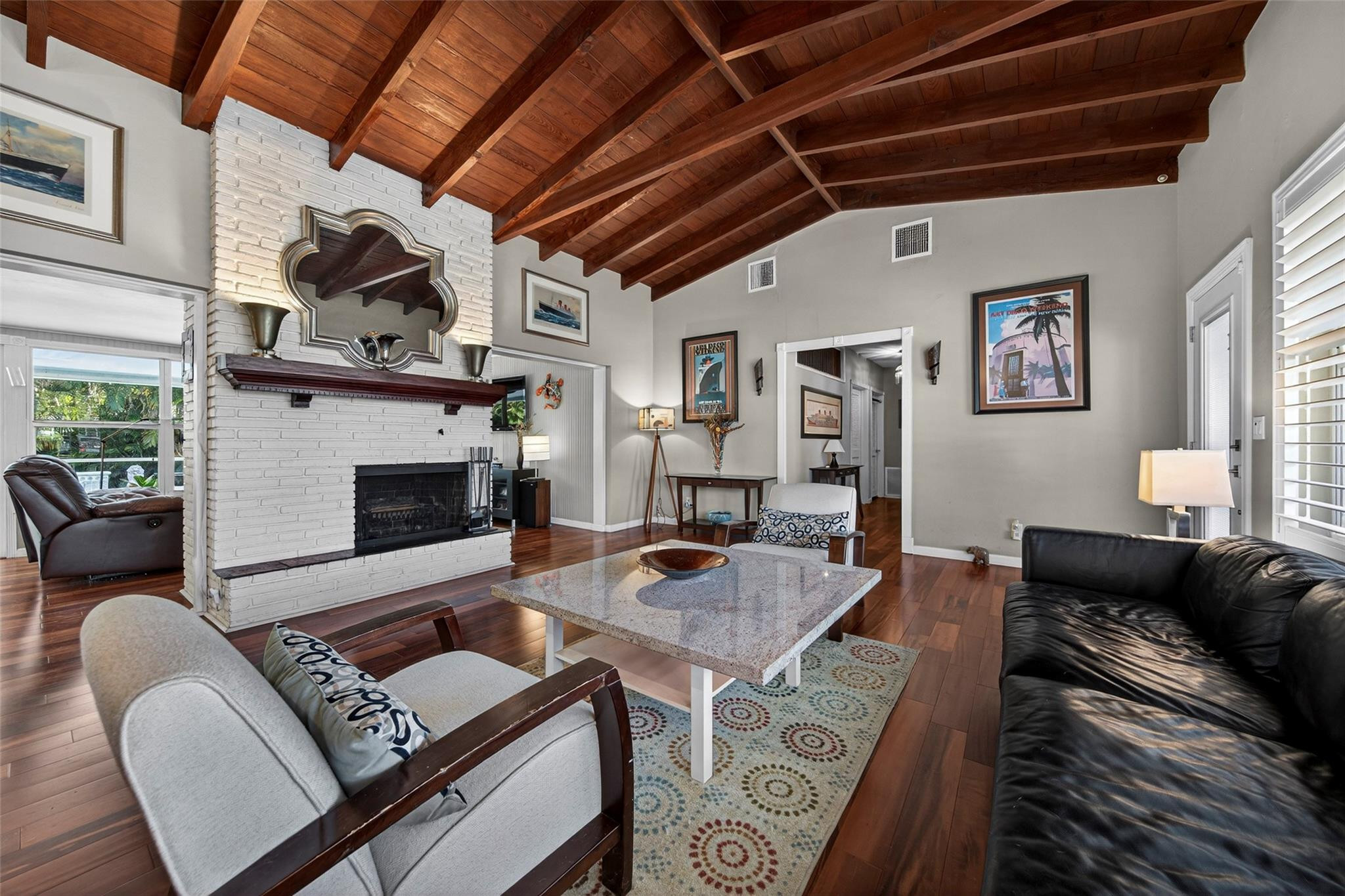 712 NW 29th Court