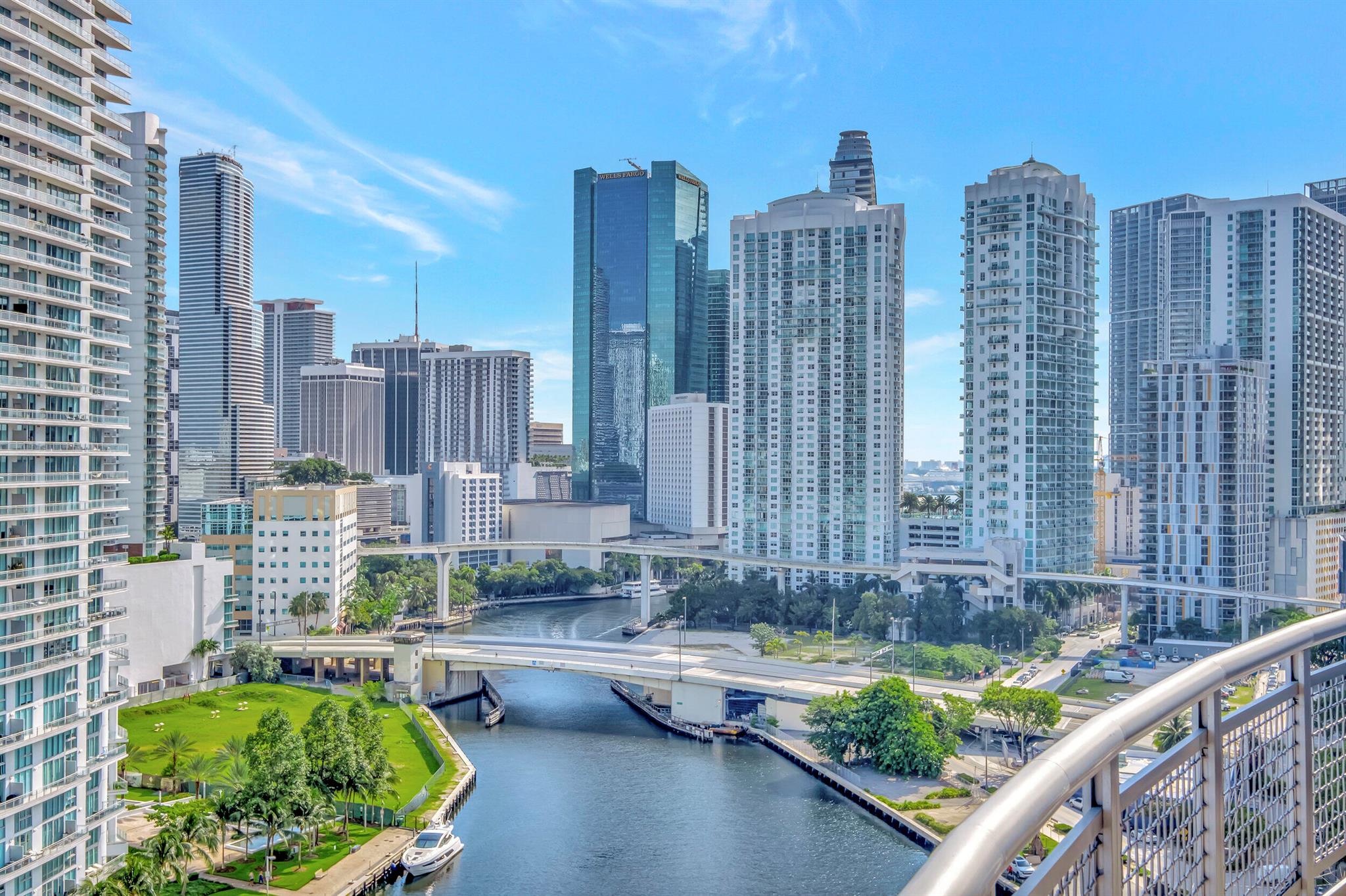 690 SW 1st Court 1901