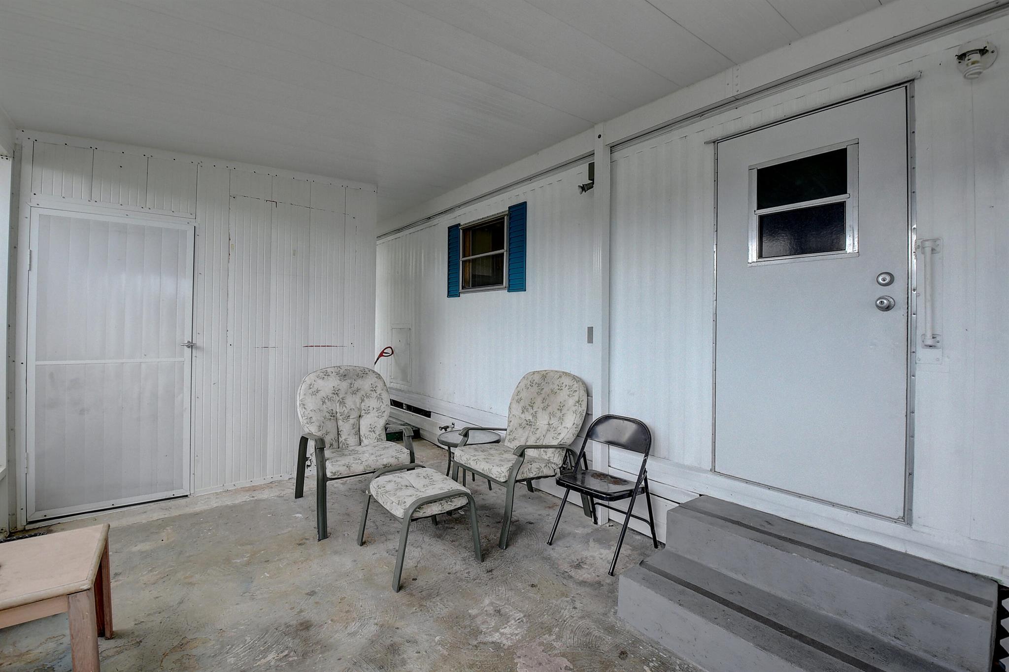 12375 S Military Trail 207