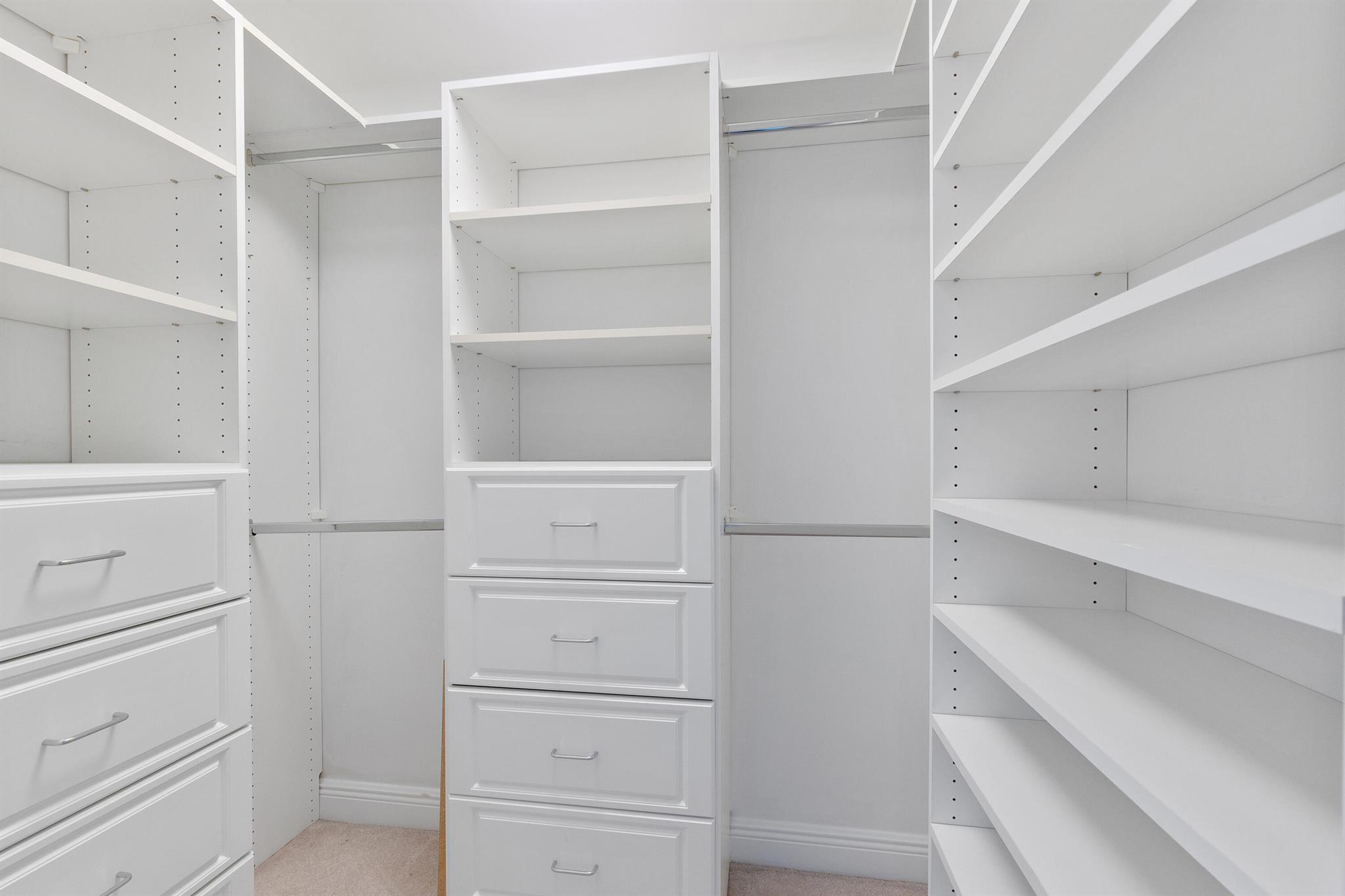 225 NE 1st Street 311