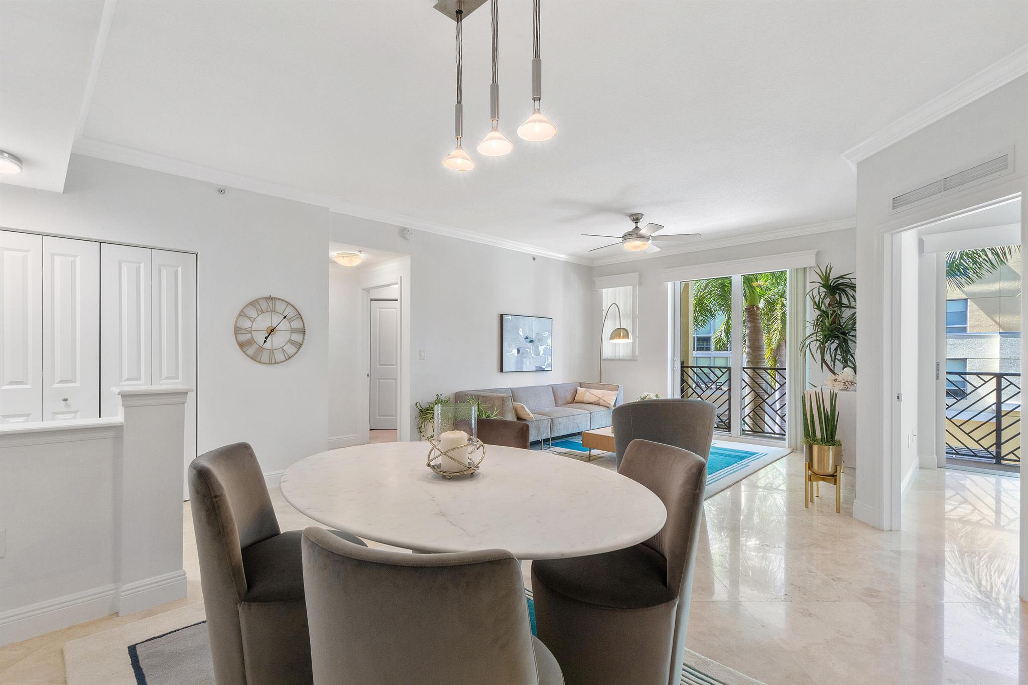 225 NE 1st Street 311