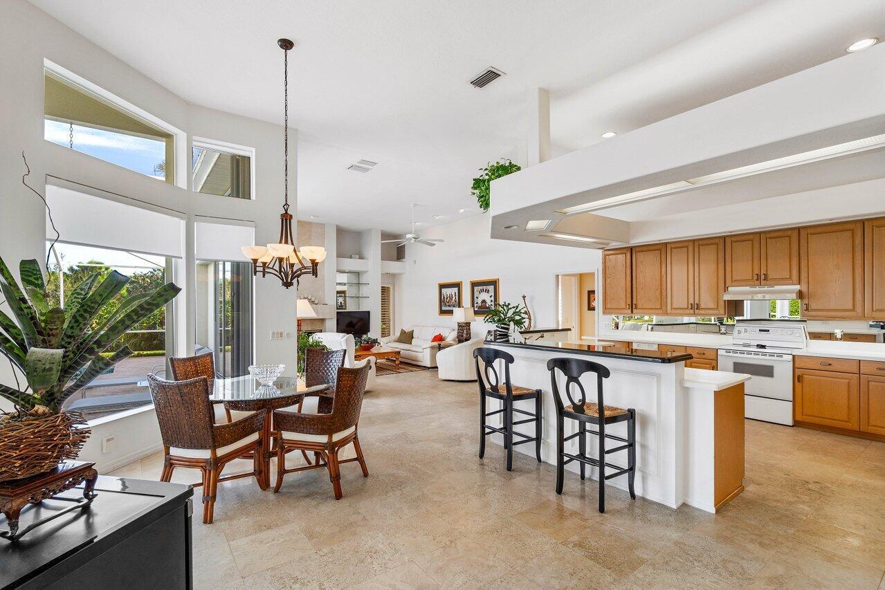 1220 NW Winters Creek Road