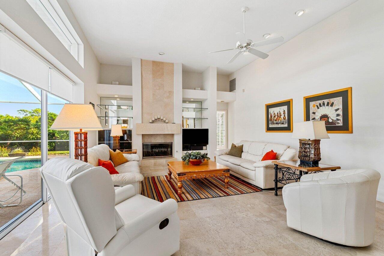 1220 NW Winters Creek Road