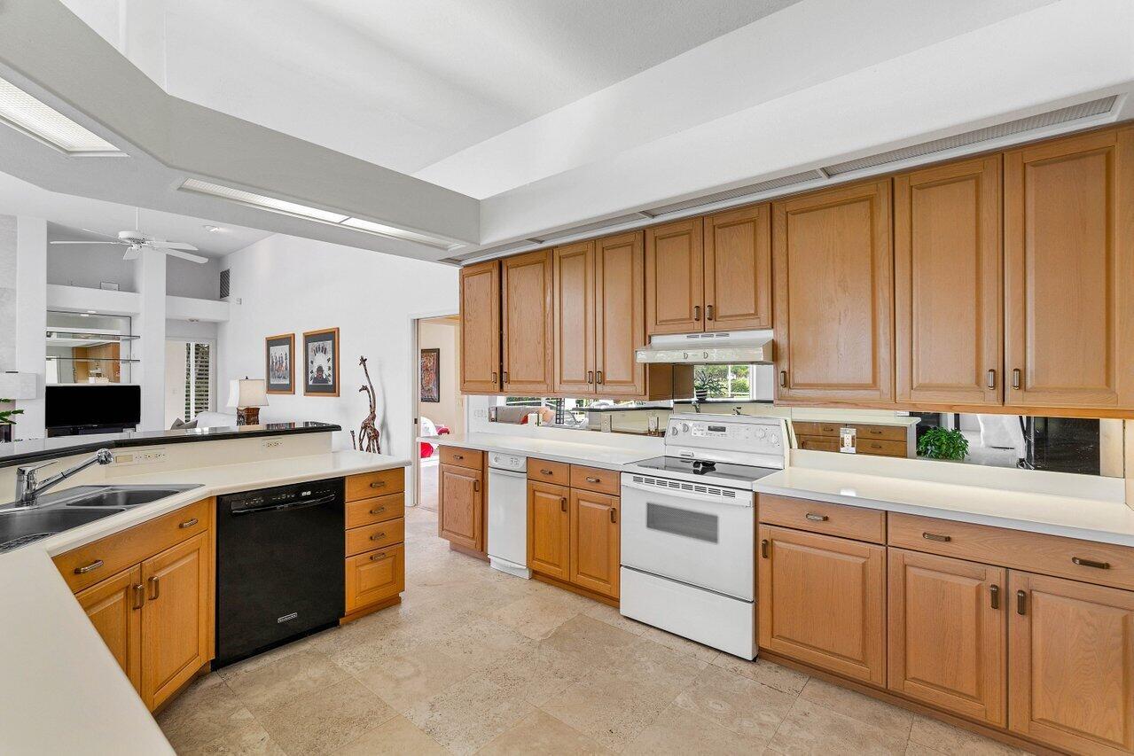 1220 NW Winters Creek Road