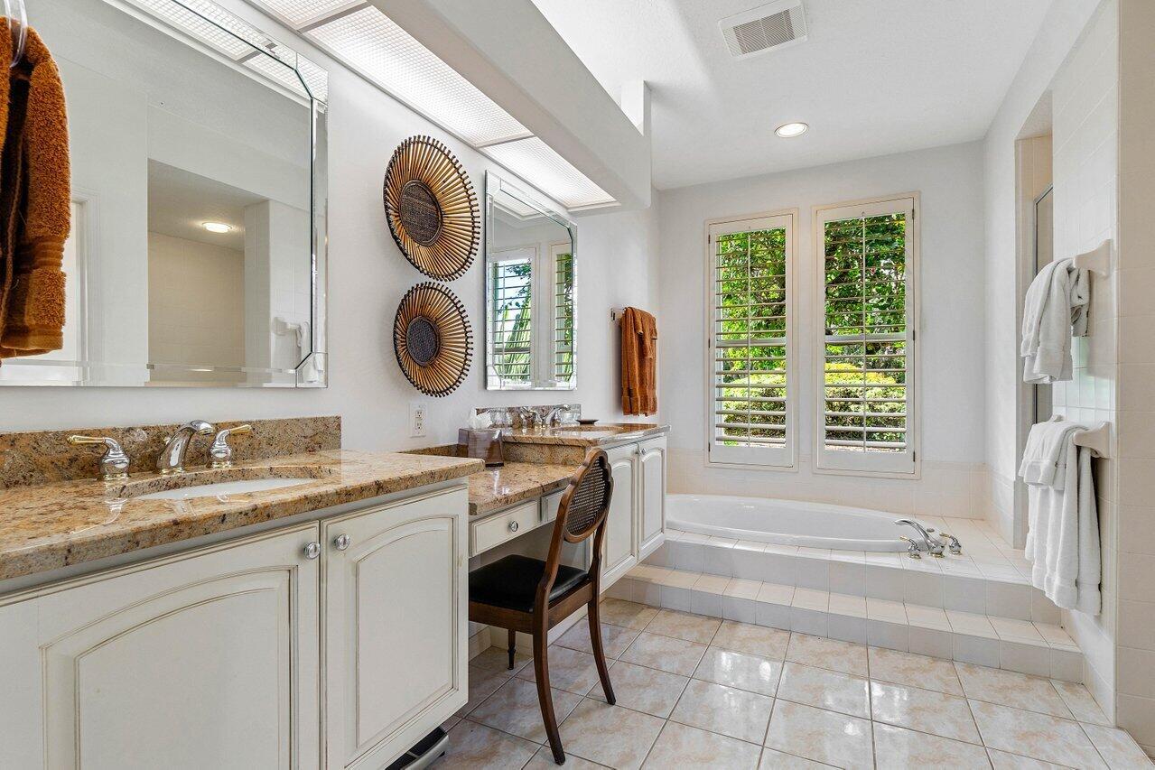 1220 NW Winters Creek Road