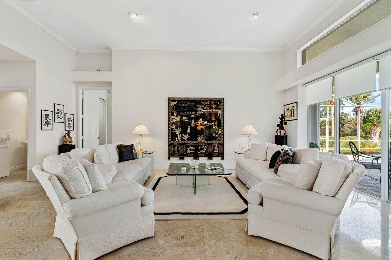 1220 NW Winters Creek Road