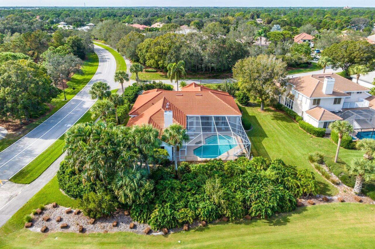 1220 NW Winters Creek Road