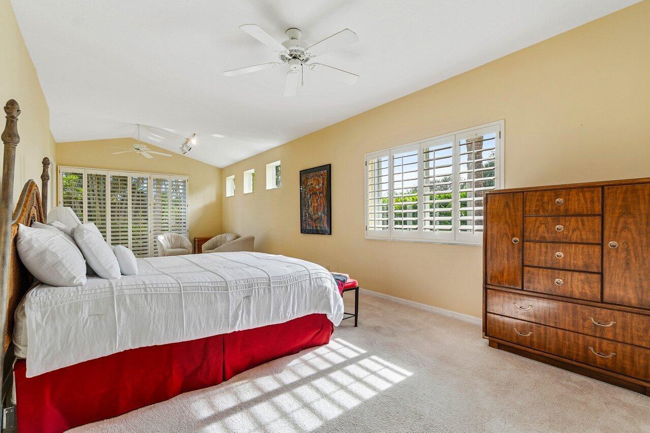 1220 NW Winters Creek Road