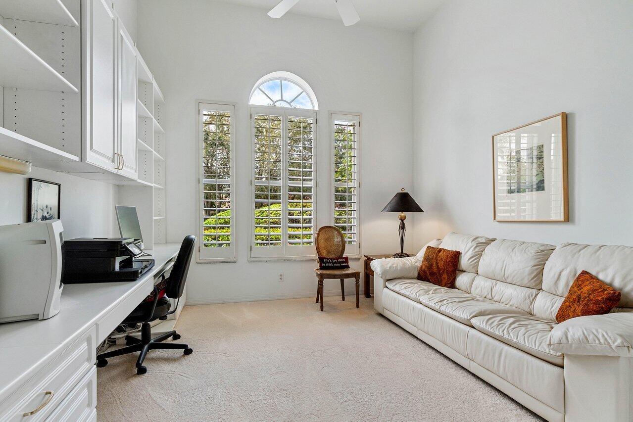 1220 NW Winters Creek Road