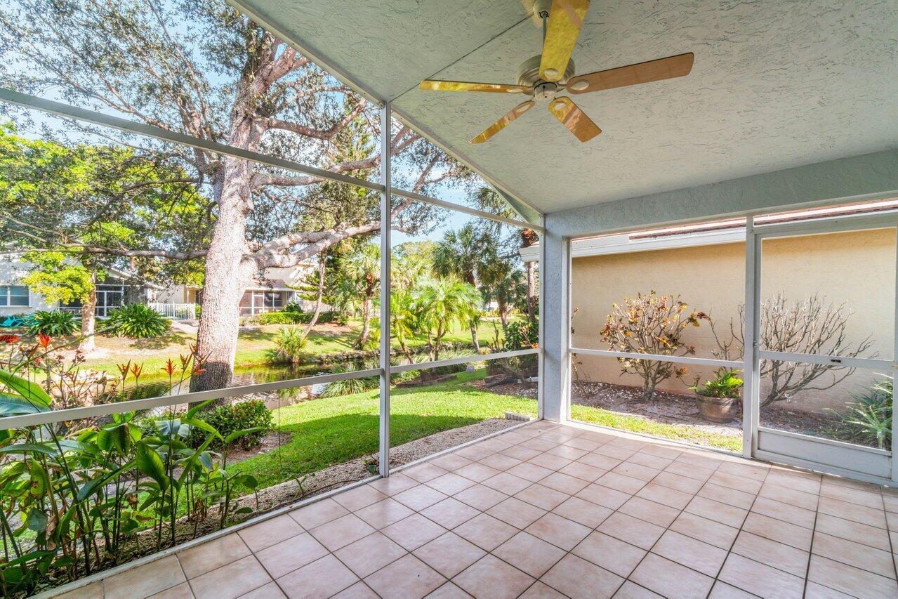 2757 S Clearbrook Circle