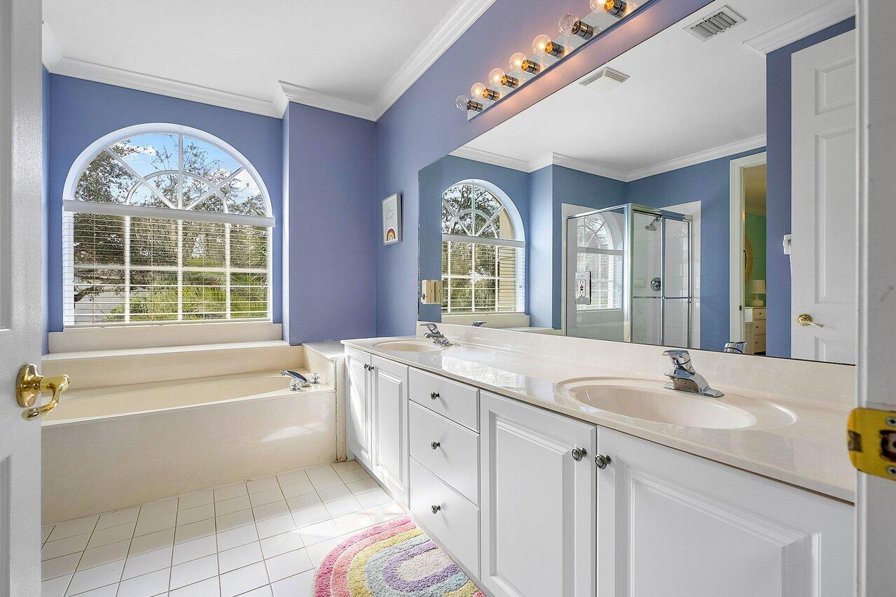 19329 Skyridge Circle