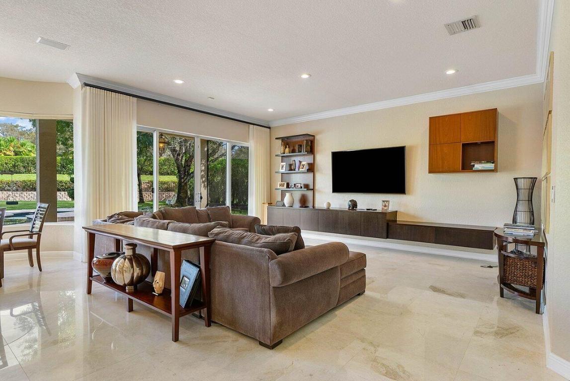 19329 Skyridge Circle