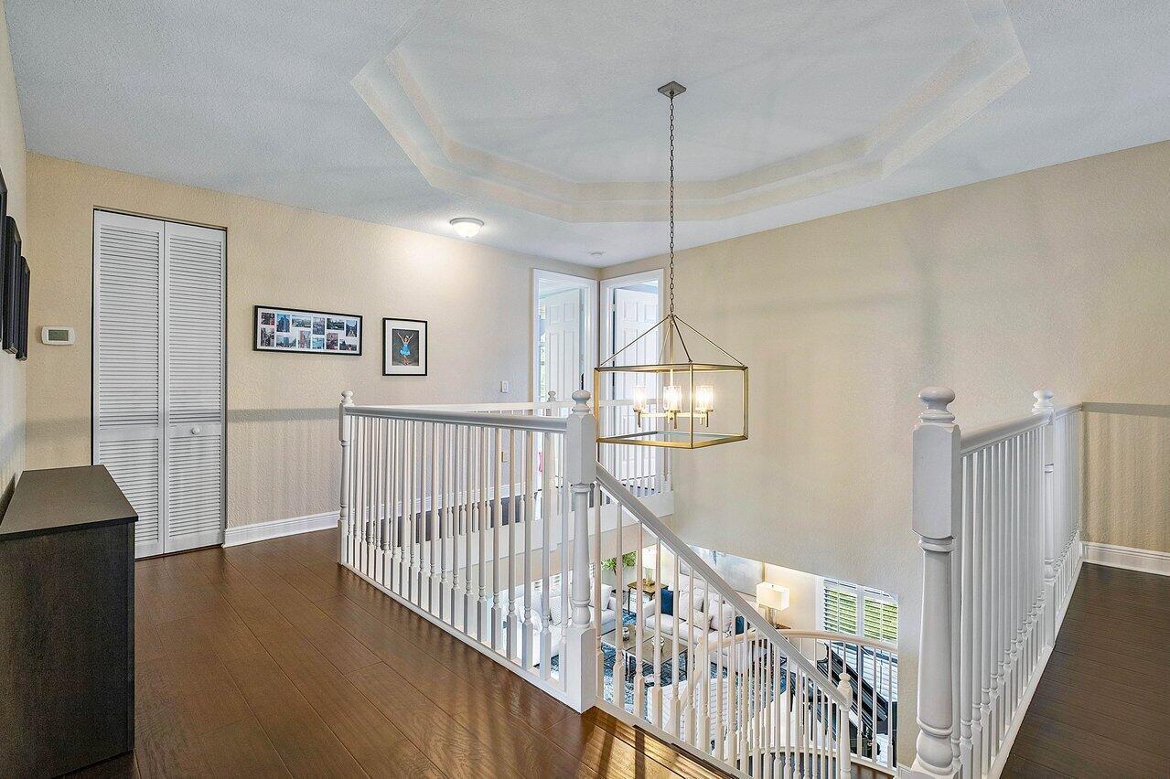 19329 Skyridge Circle