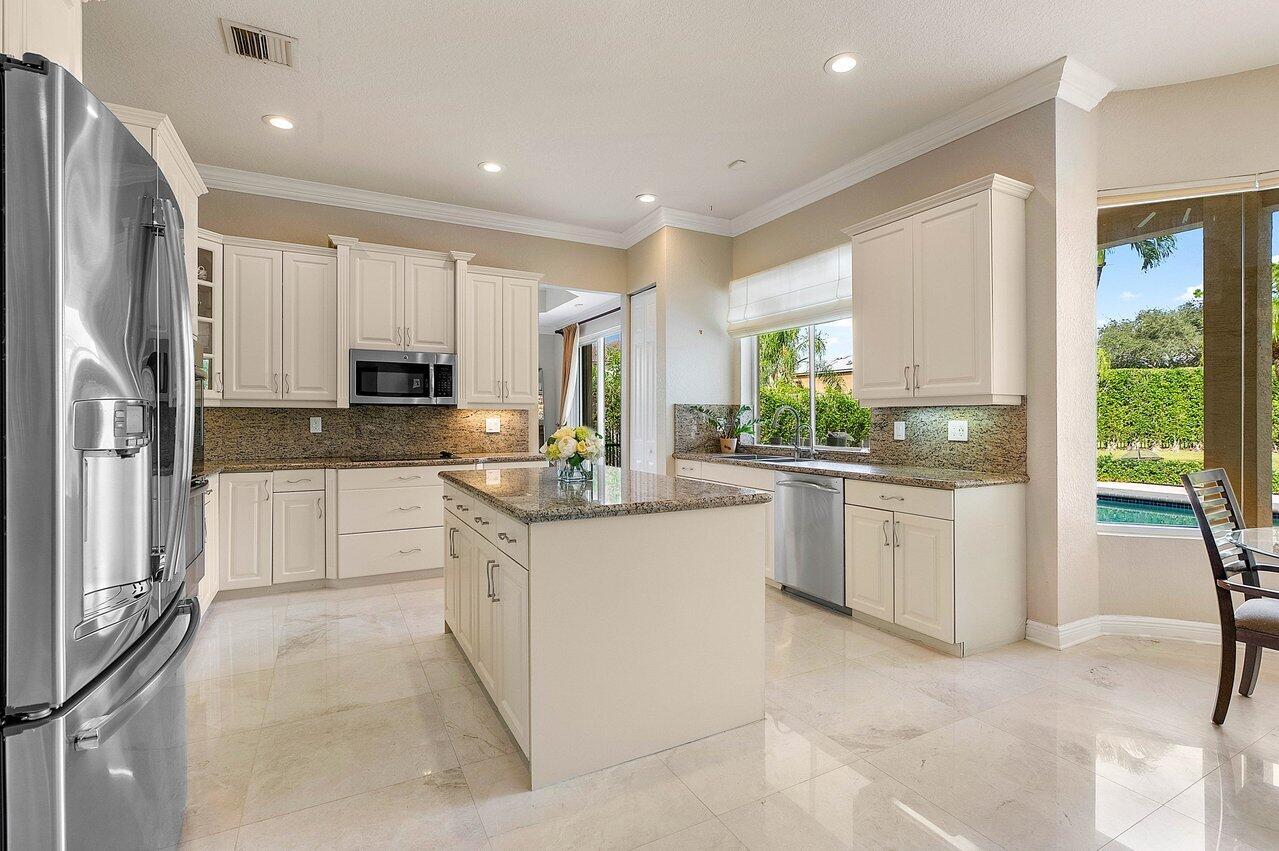 19329 Skyridge Circle