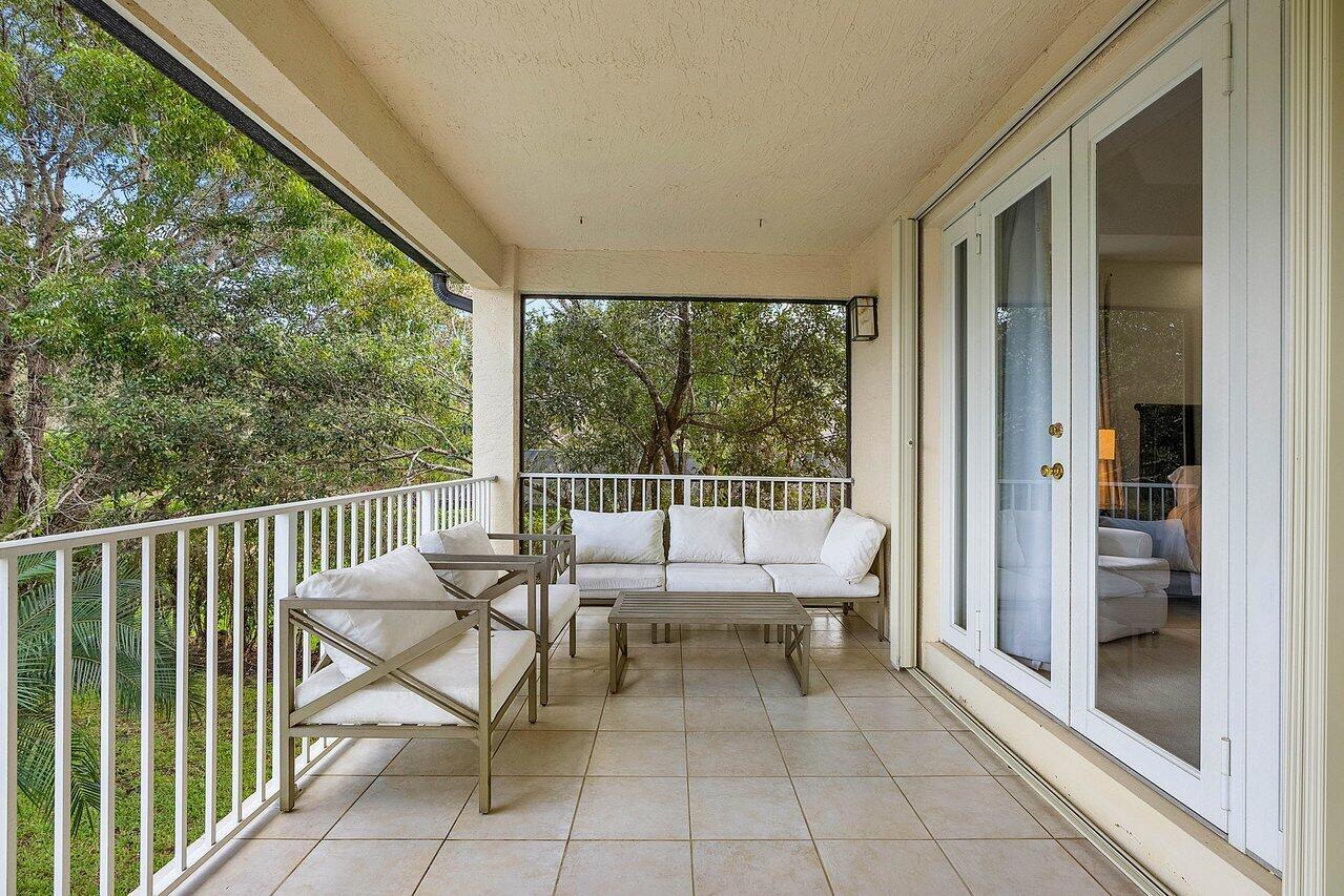 19329 Skyridge Circle