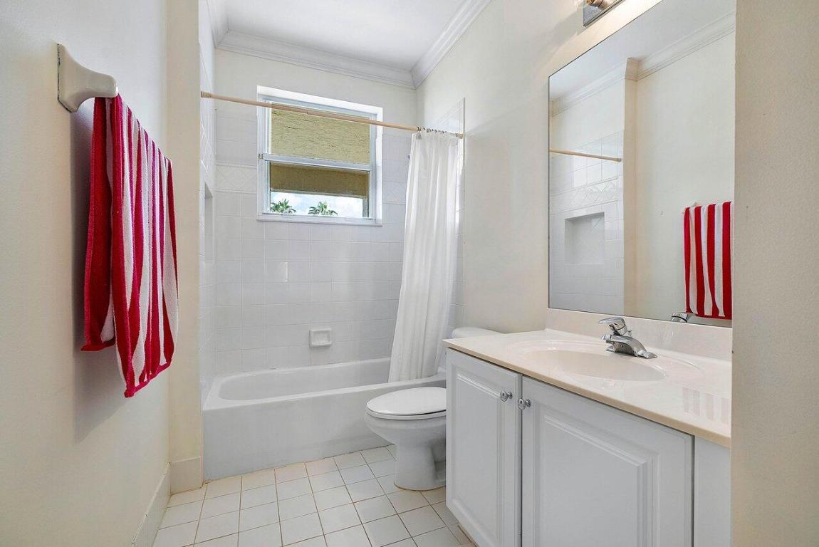 19329 Skyridge Circle