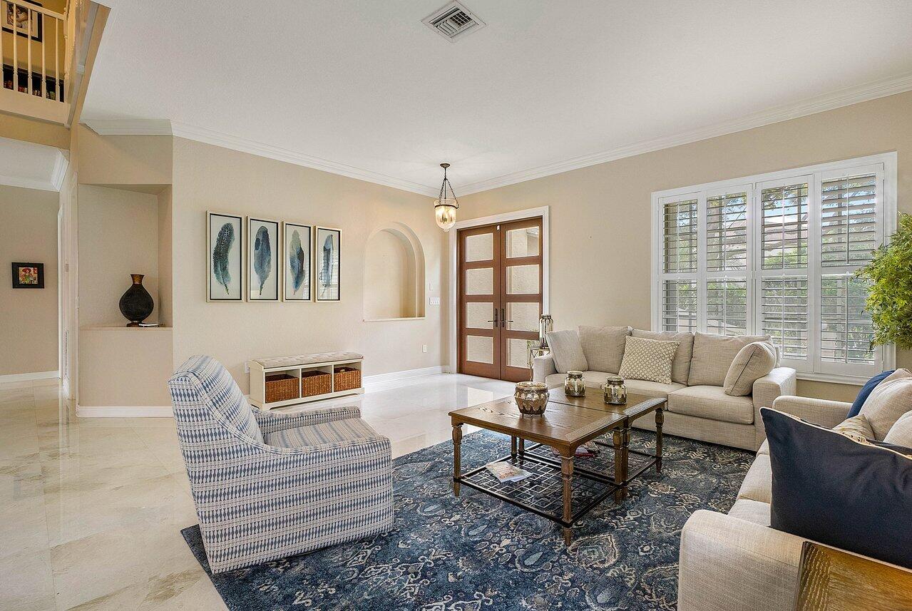 19329 Skyridge Circle