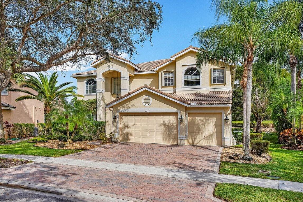 19329 Skyridge Circle