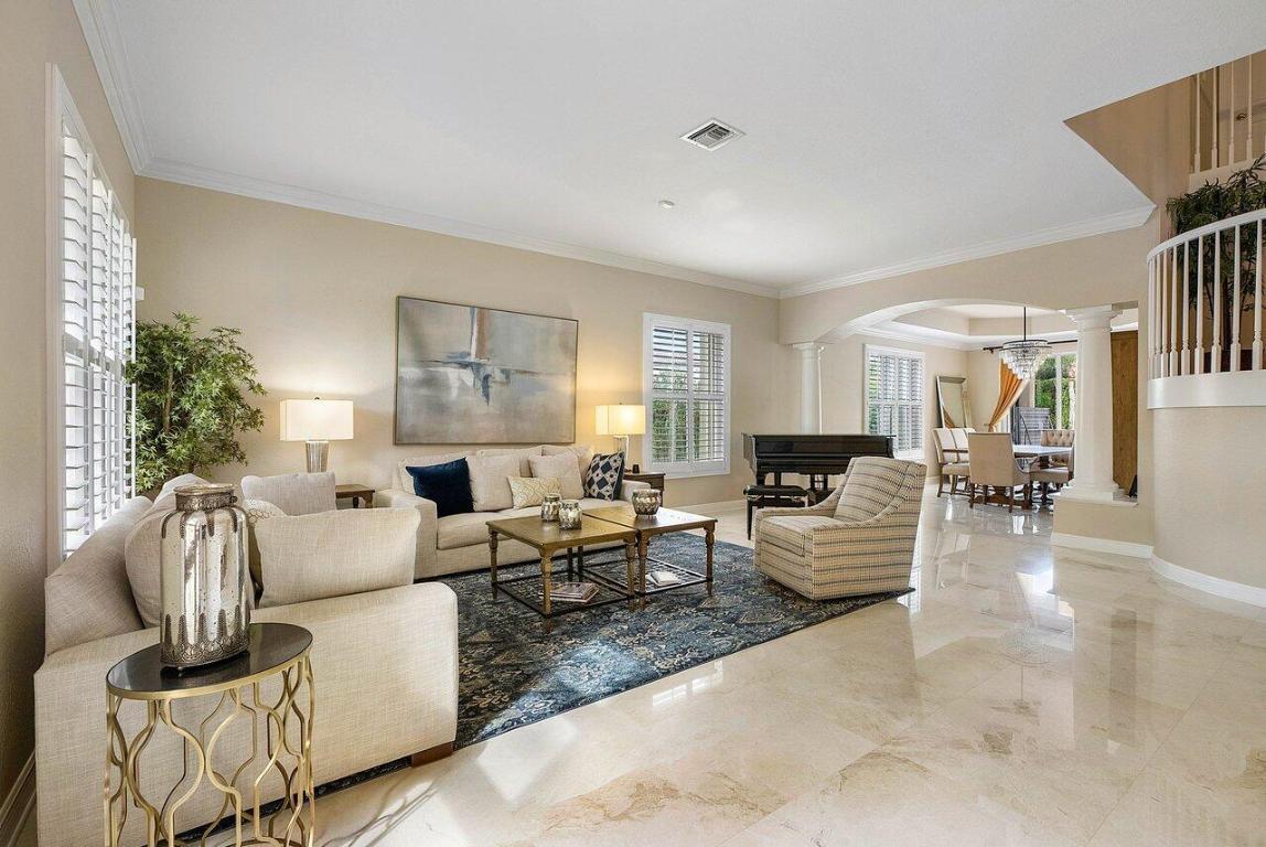 19329 Skyridge Circle