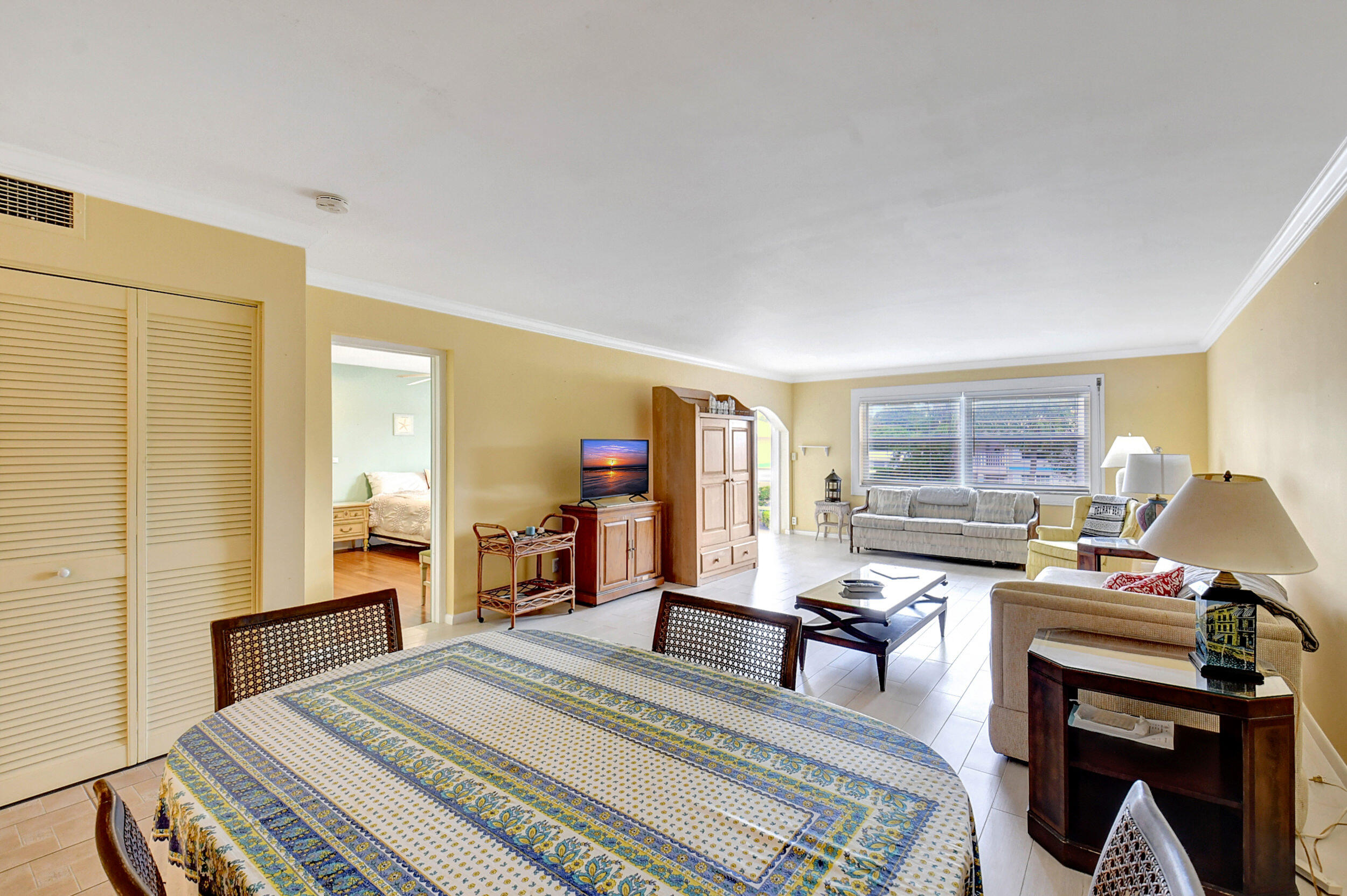 80 Venetian Drive 201s