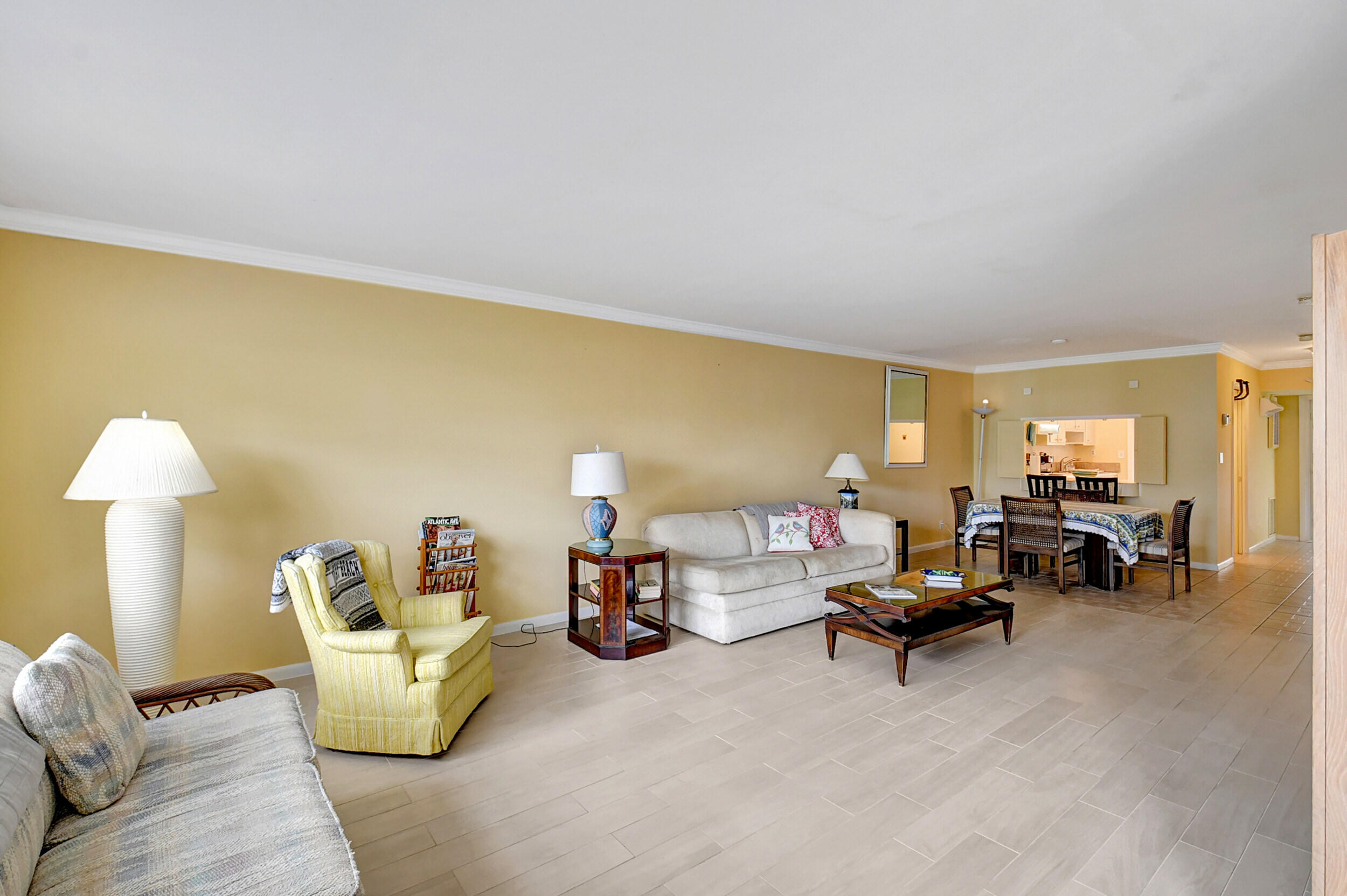 80 Venetian Drive 201s