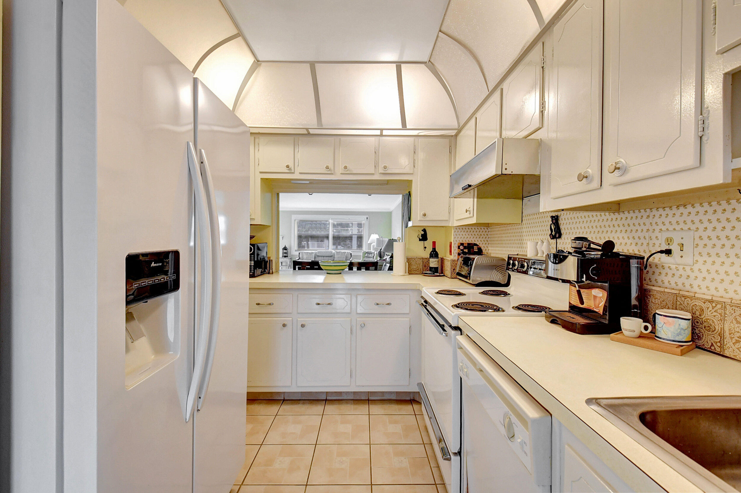 80 Venetian Drive 201s