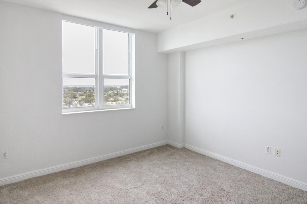 450 N Federal Highway 1204