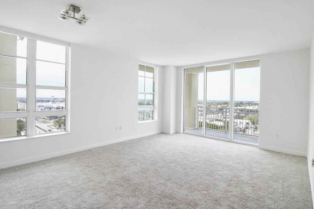 450 N Federal Highway 1204