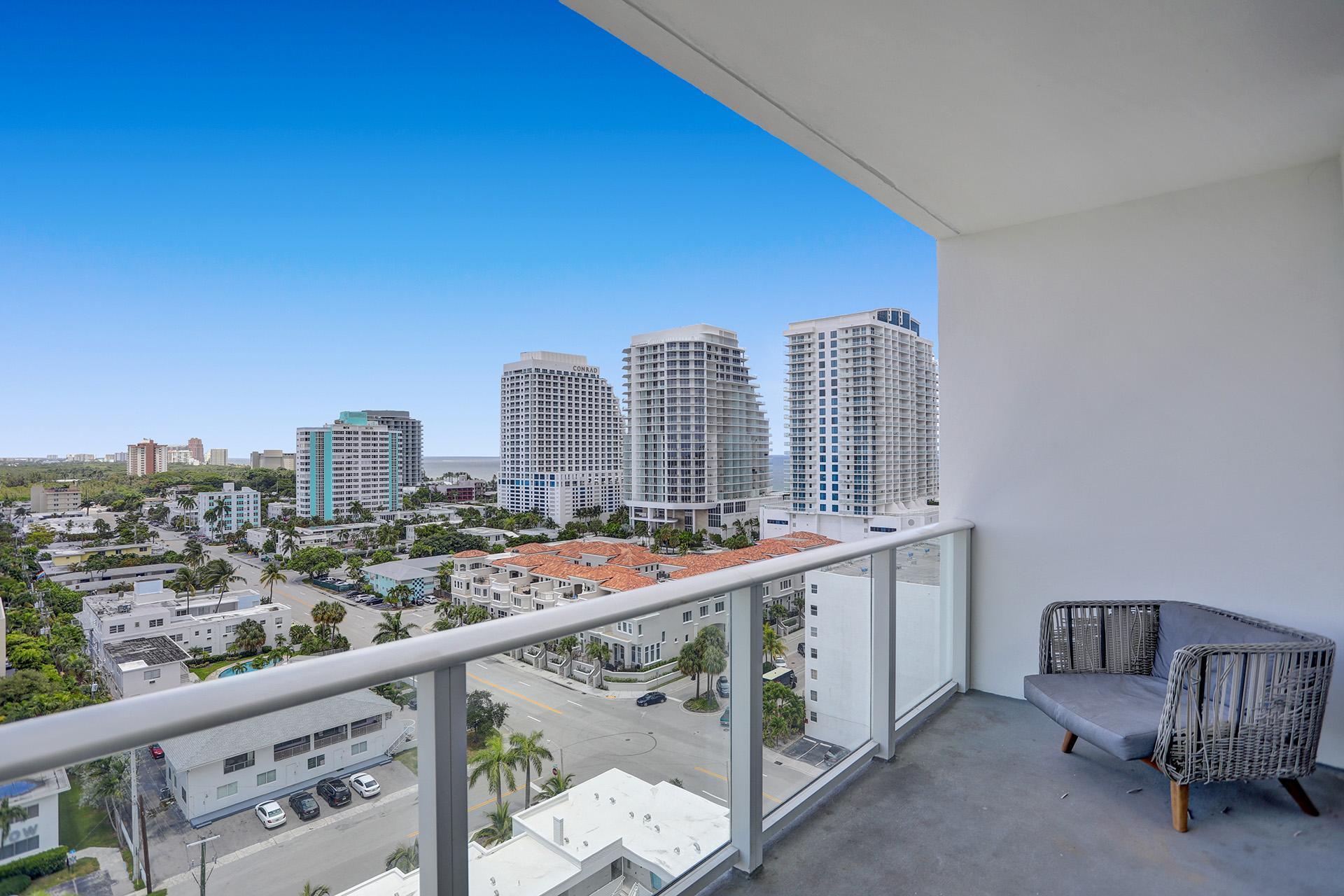 401 N Birch Road 1212