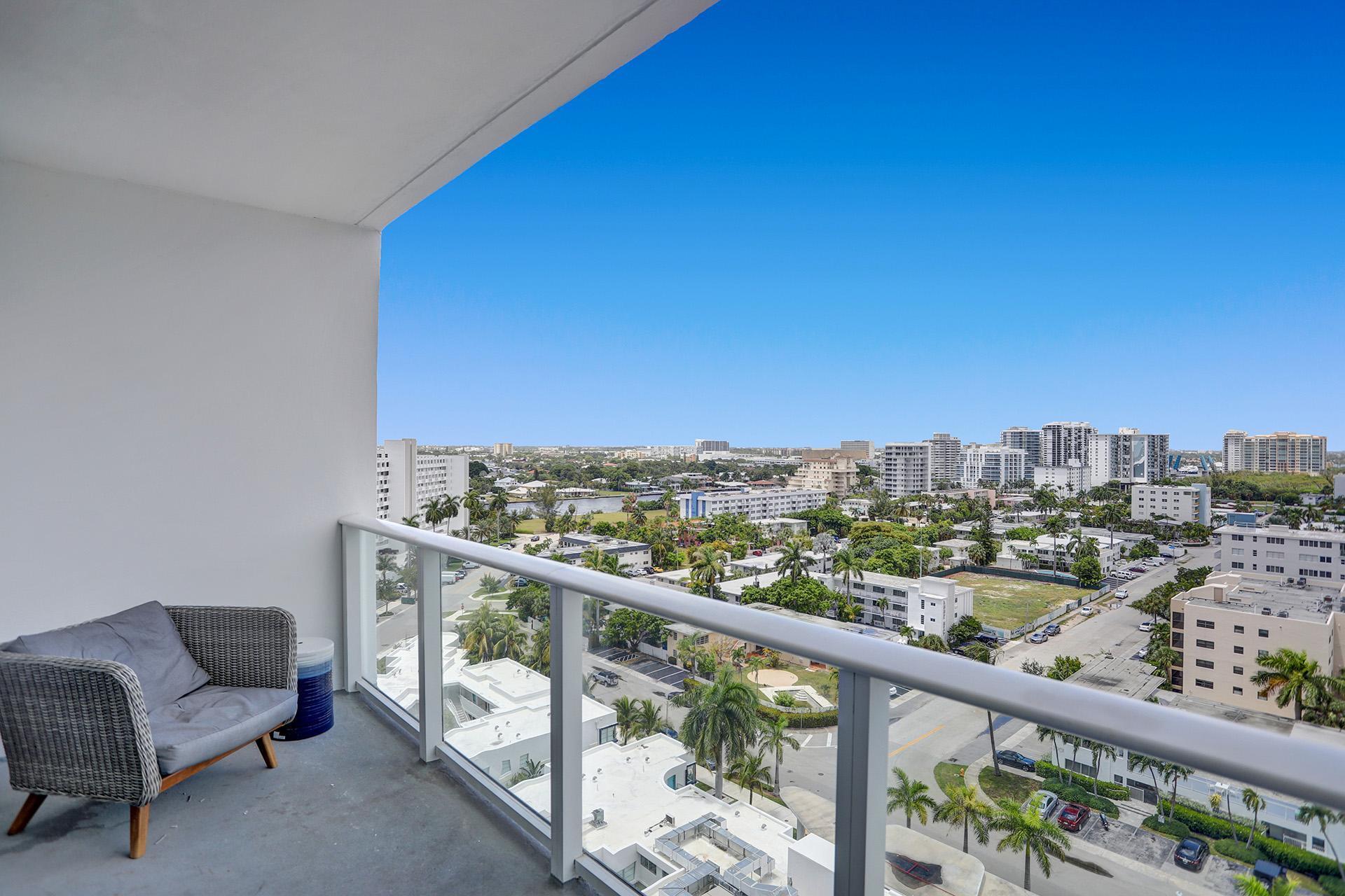 401 N Birch Road 1212