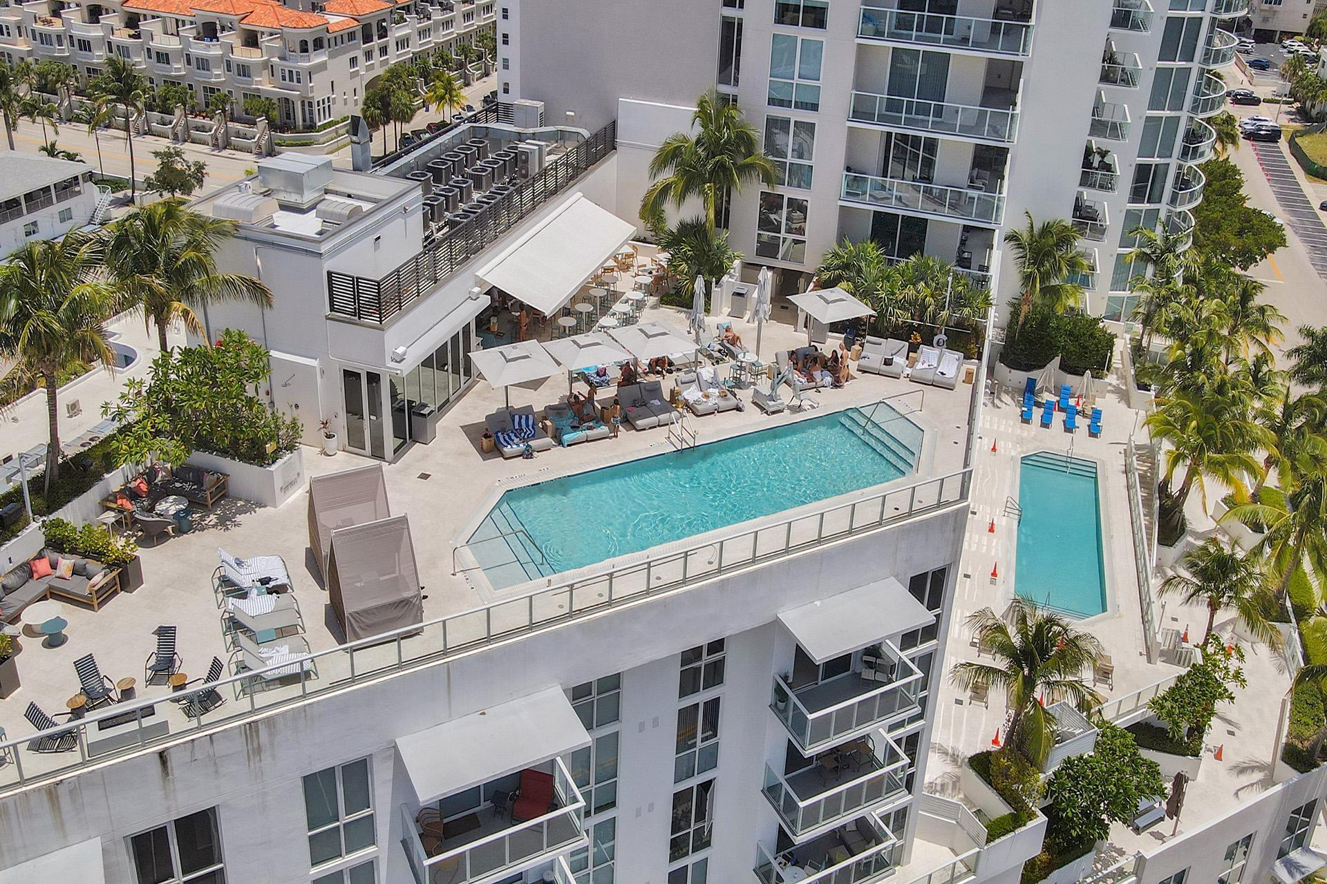 401 N Birch Road 1212