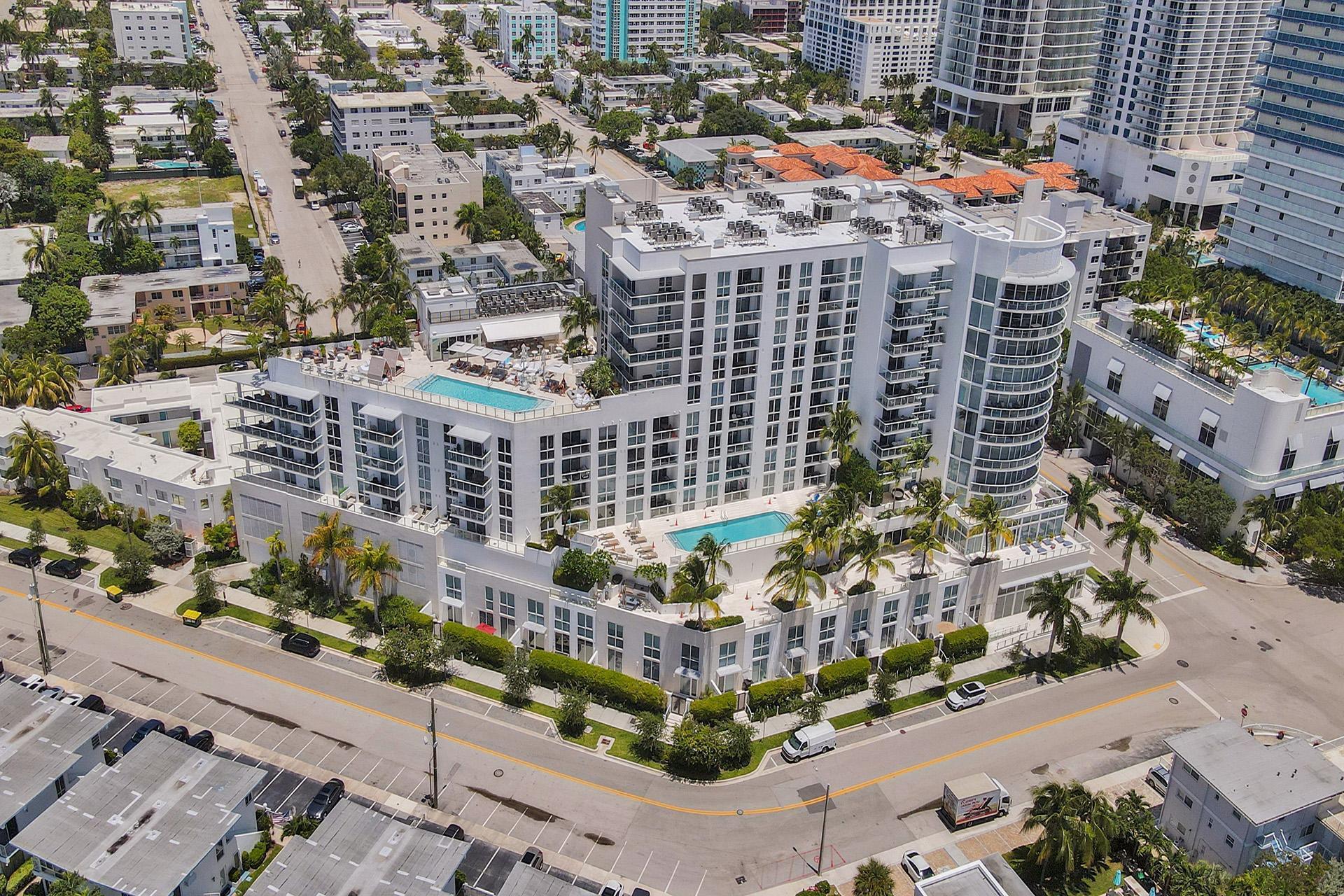 401 N Birch Road 1212