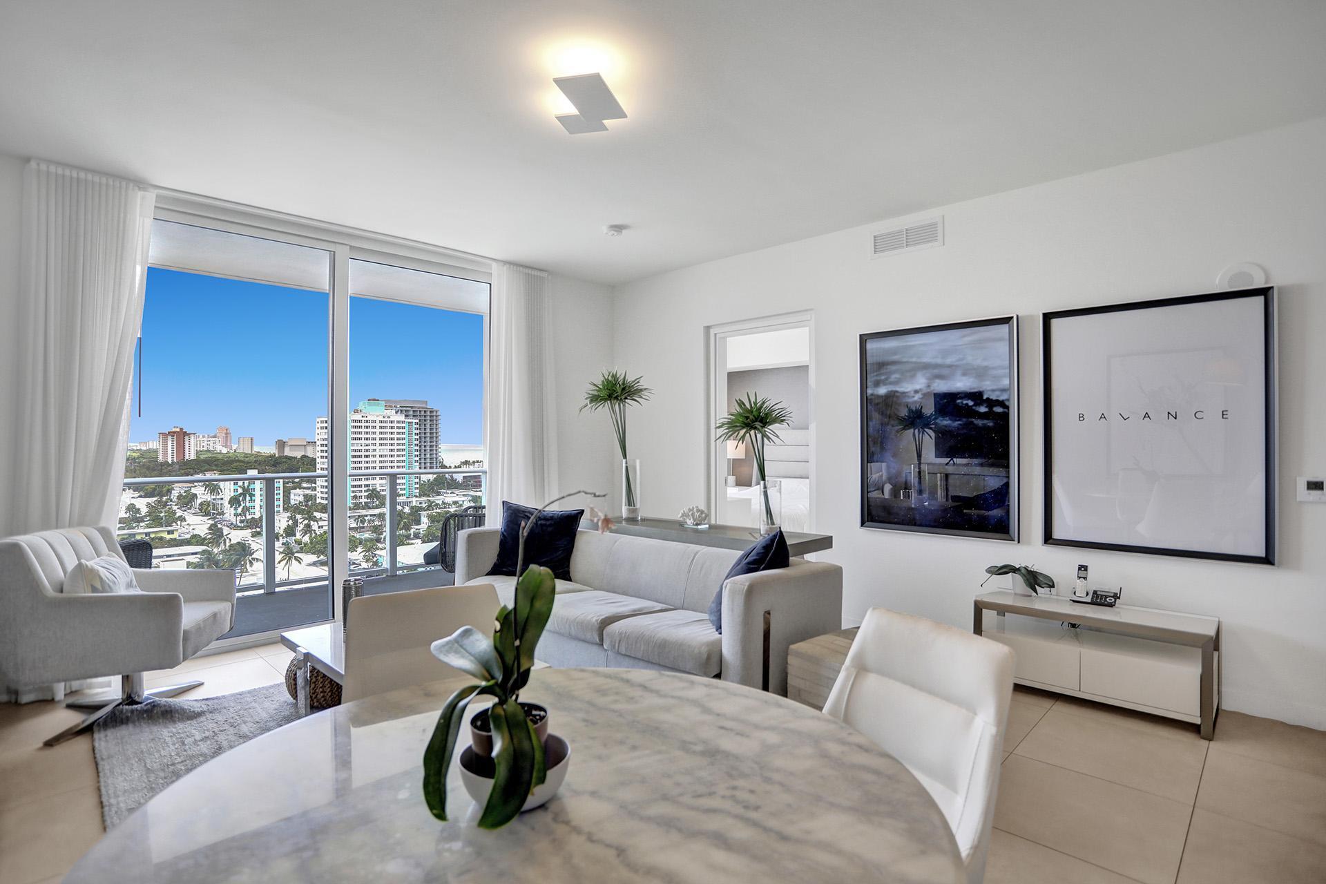 401 N Birch Road 1212