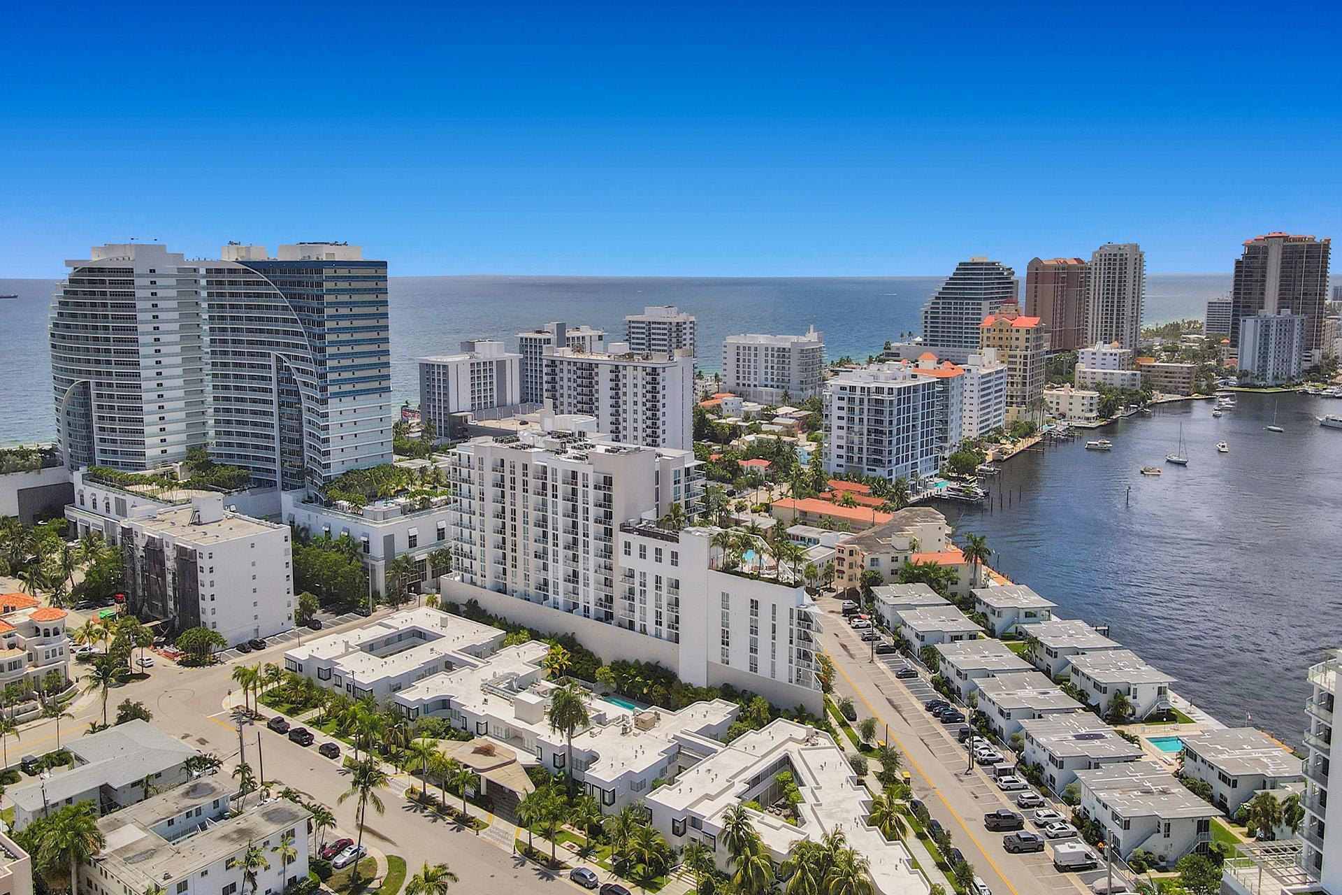 401 N Birch Road 1212