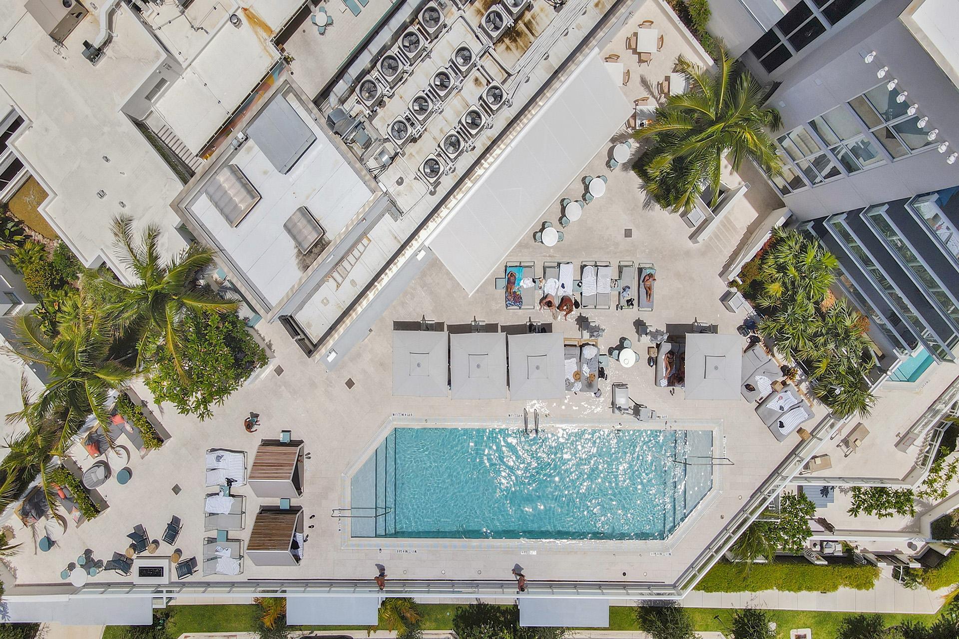 401 N Birch Road 1212