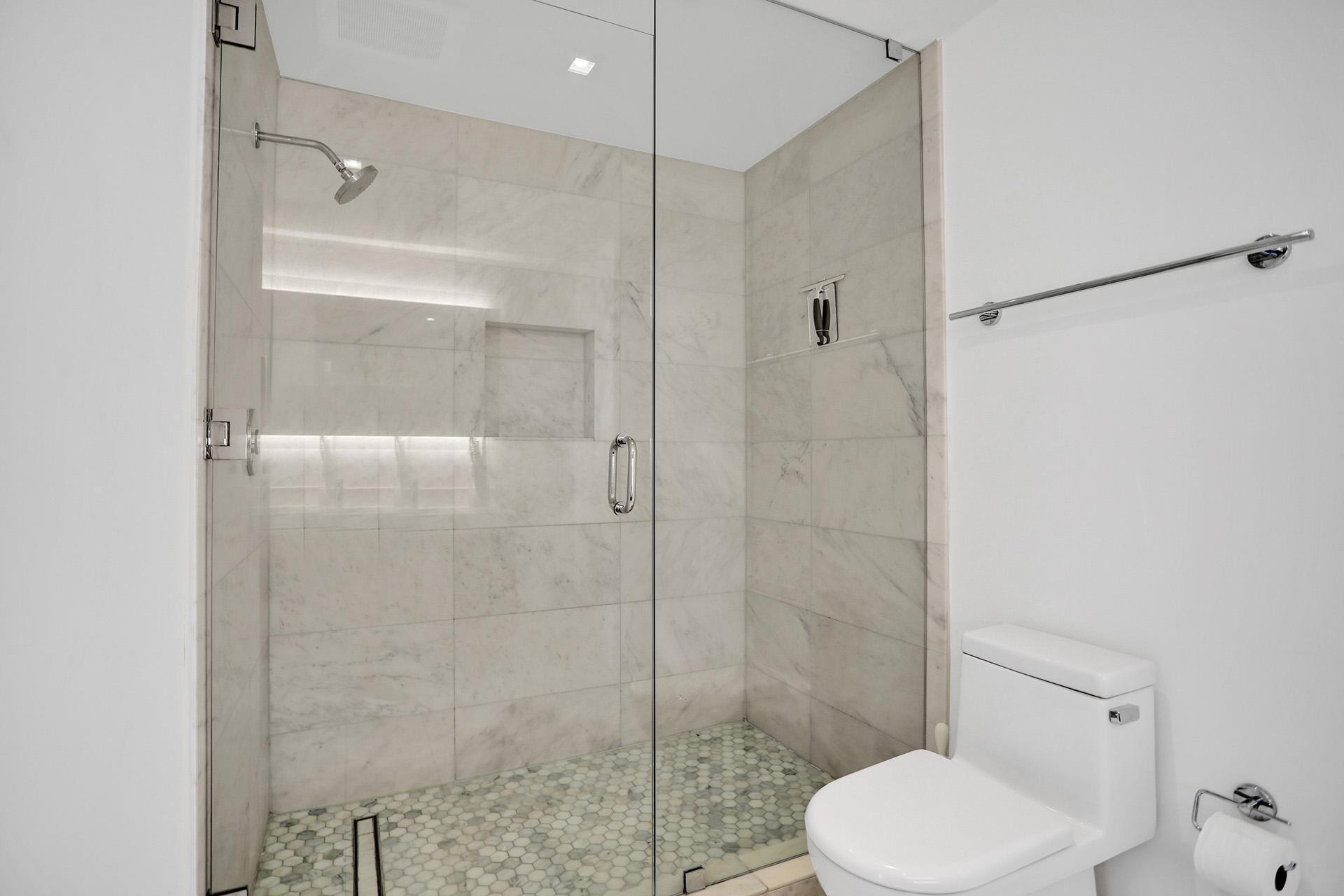 401 N Birch Road 1212