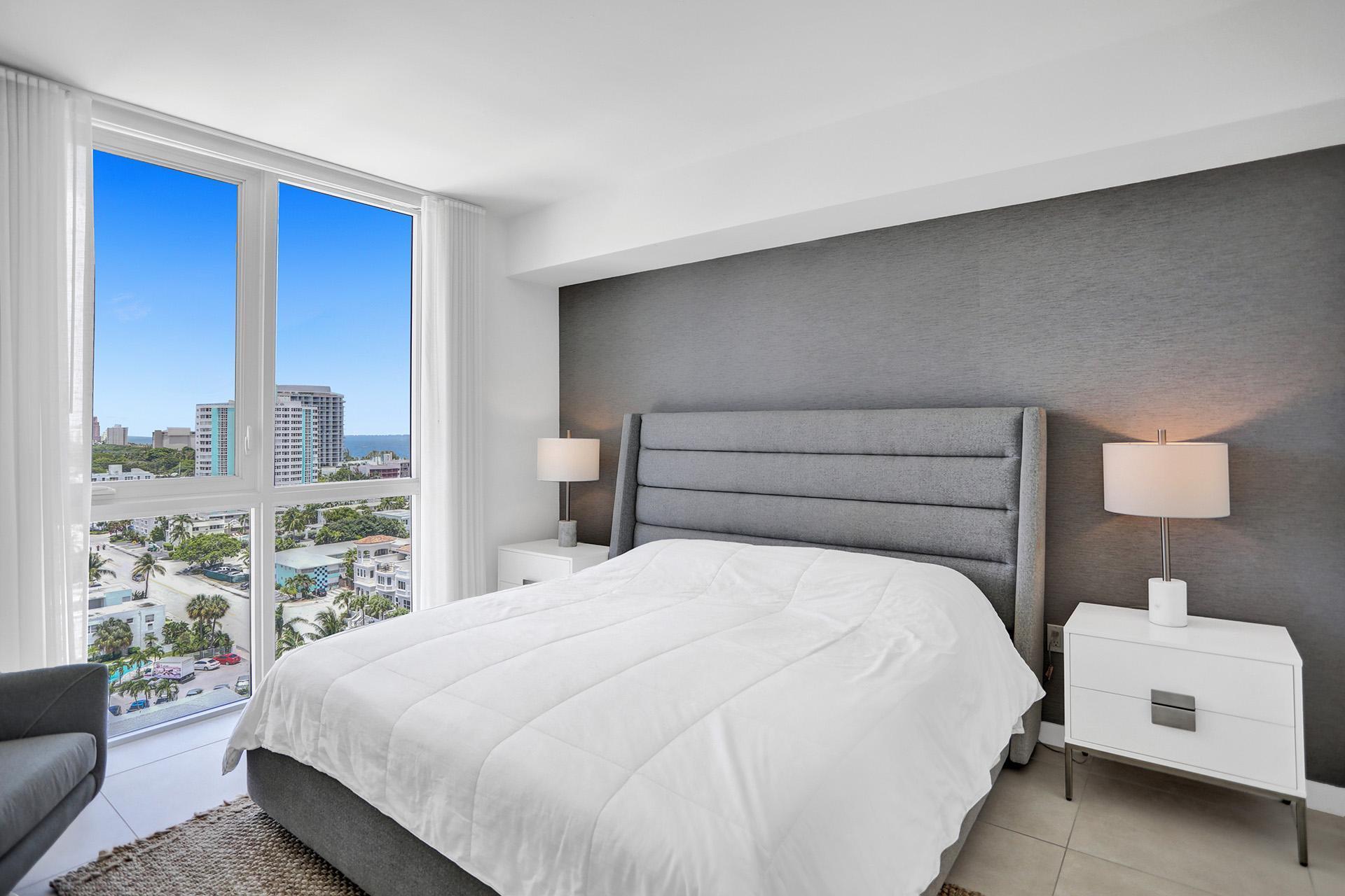 401 N Birch Road 1212