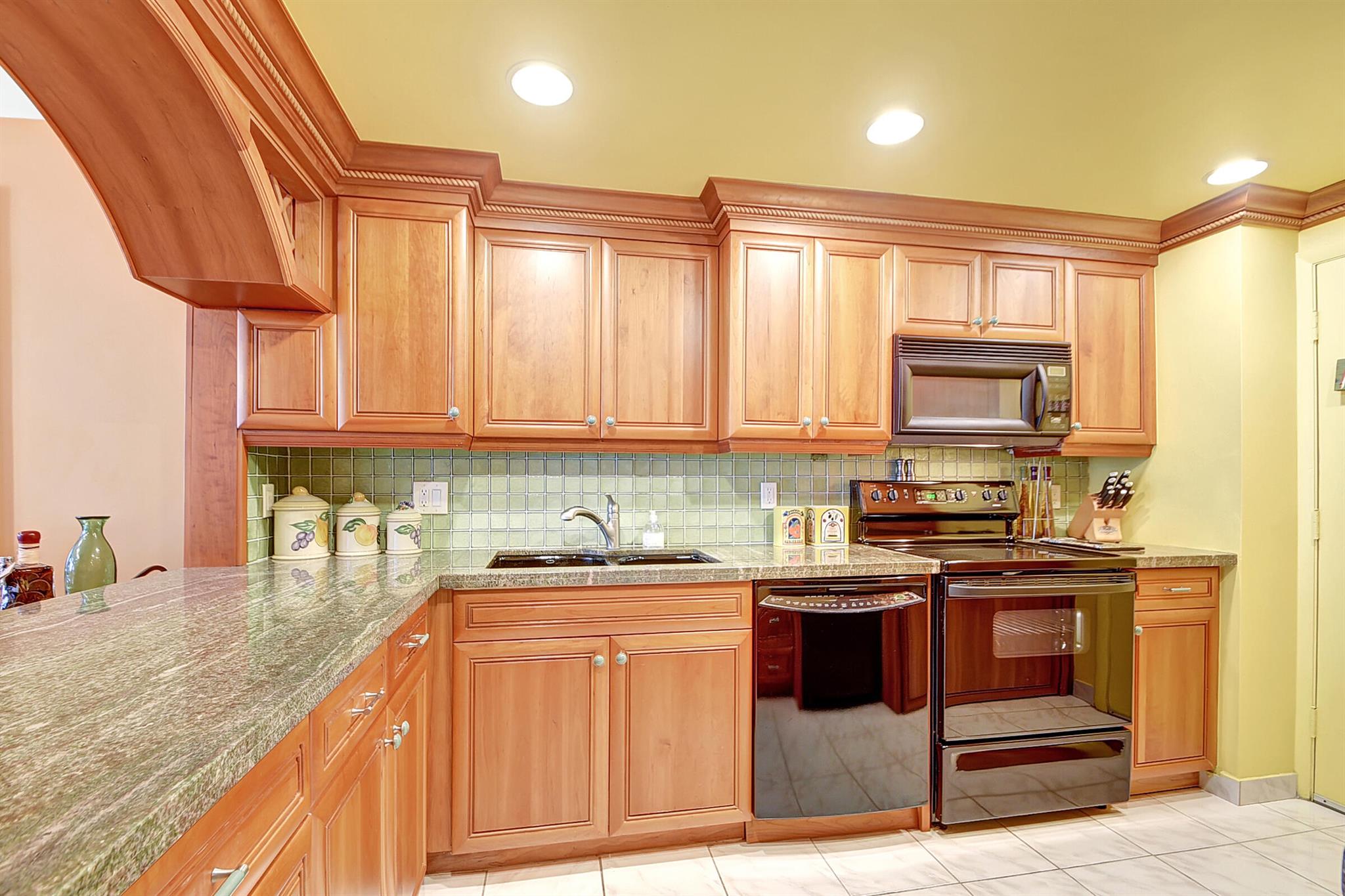 3475 S Ocean Boulevard 2140