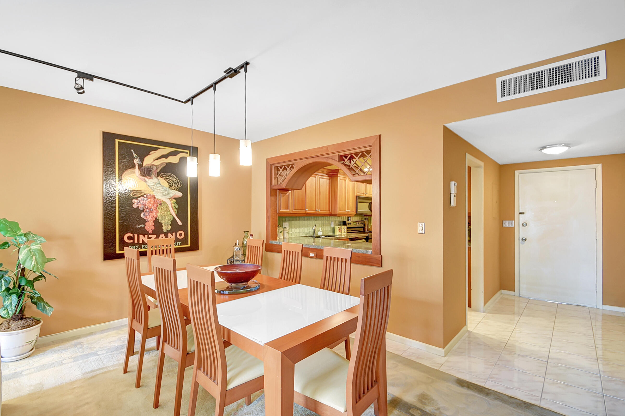 3475 S Ocean Boulevard 2140