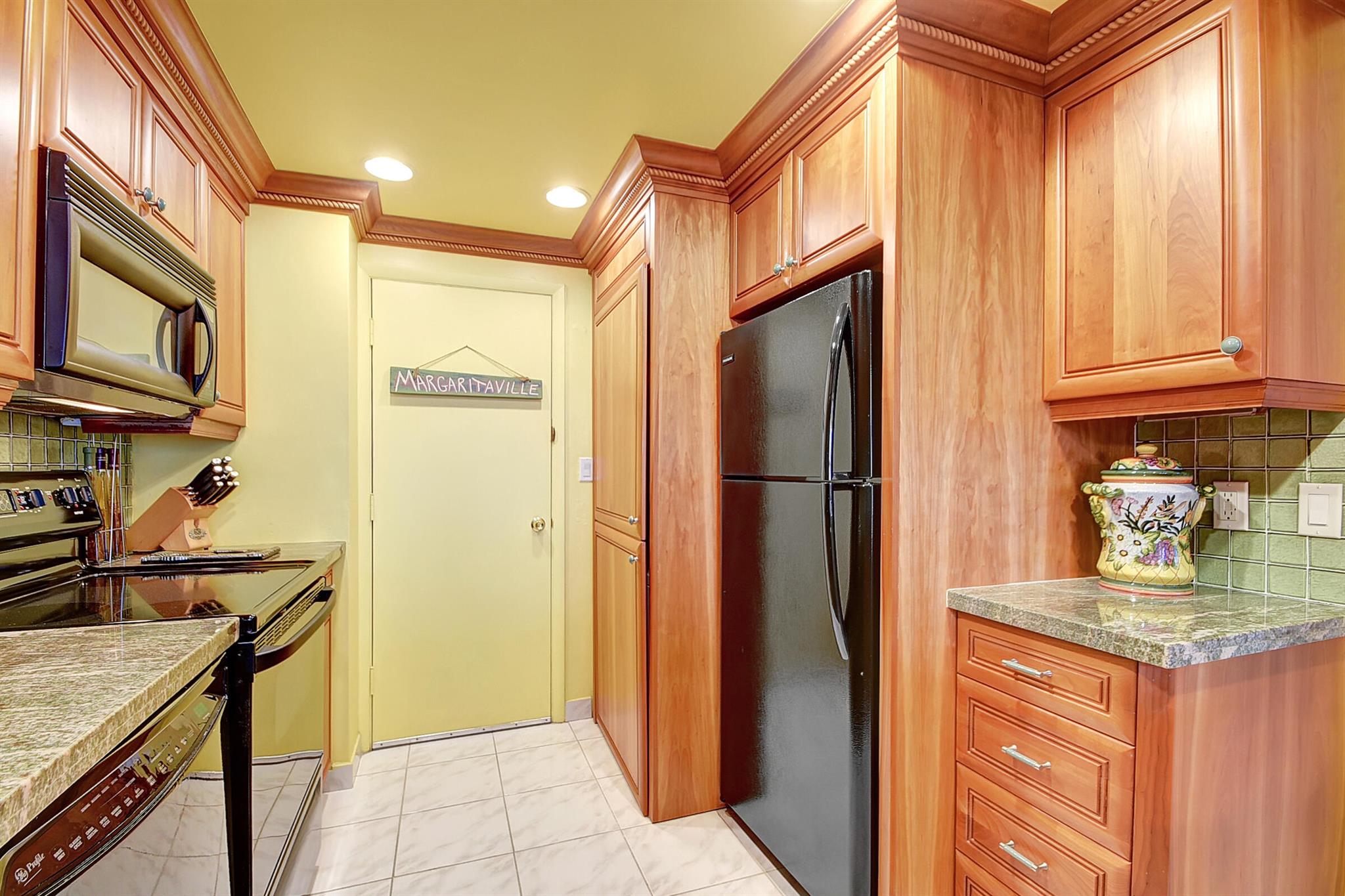 3475 S Ocean Boulevard 2140