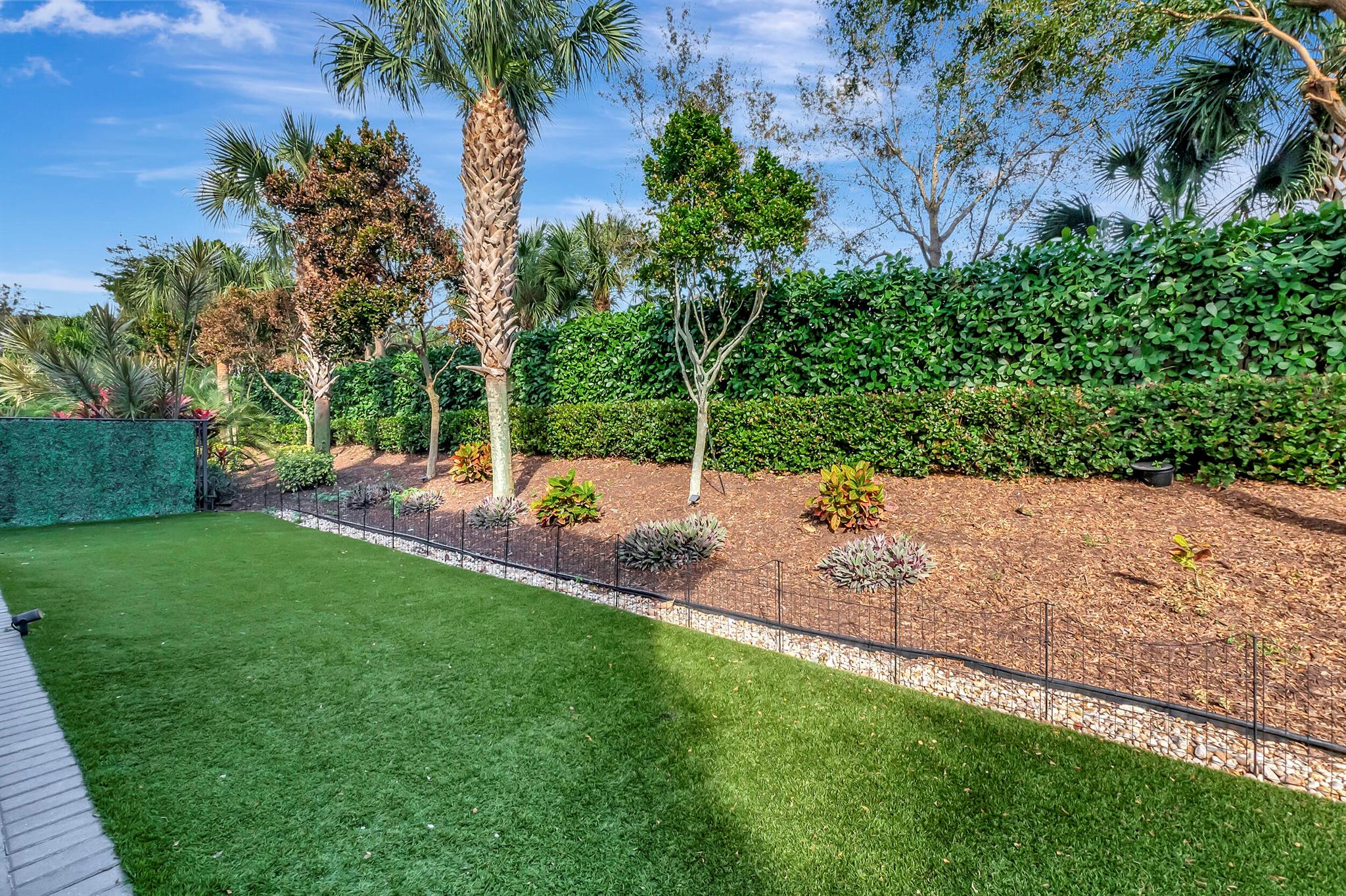 14718 Smokey Citrine Street