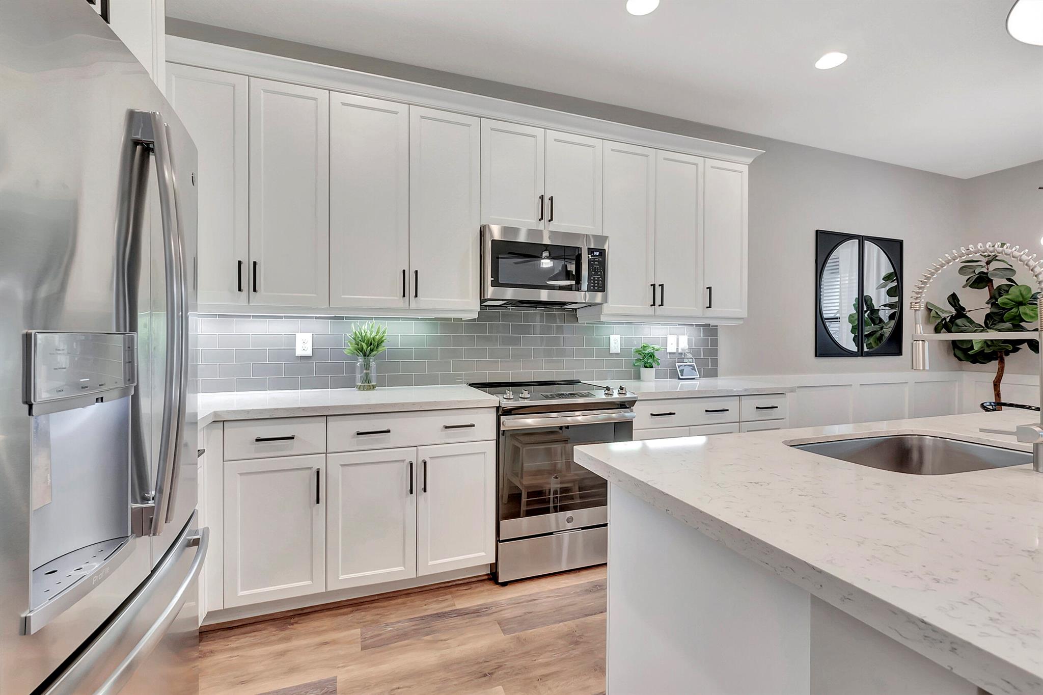 14718 Smokey Citrine Street