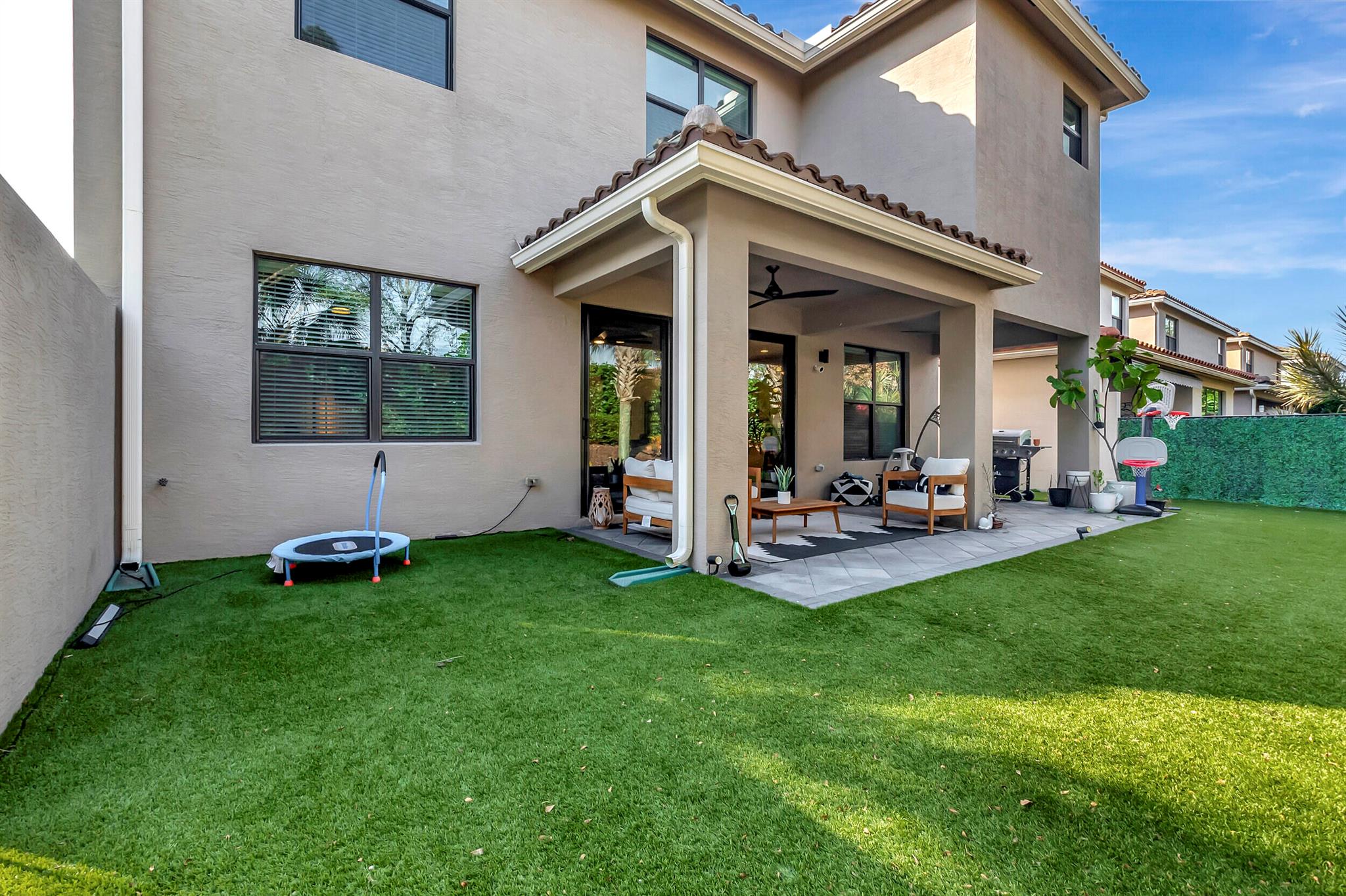 14718 Smokey Citrine Street