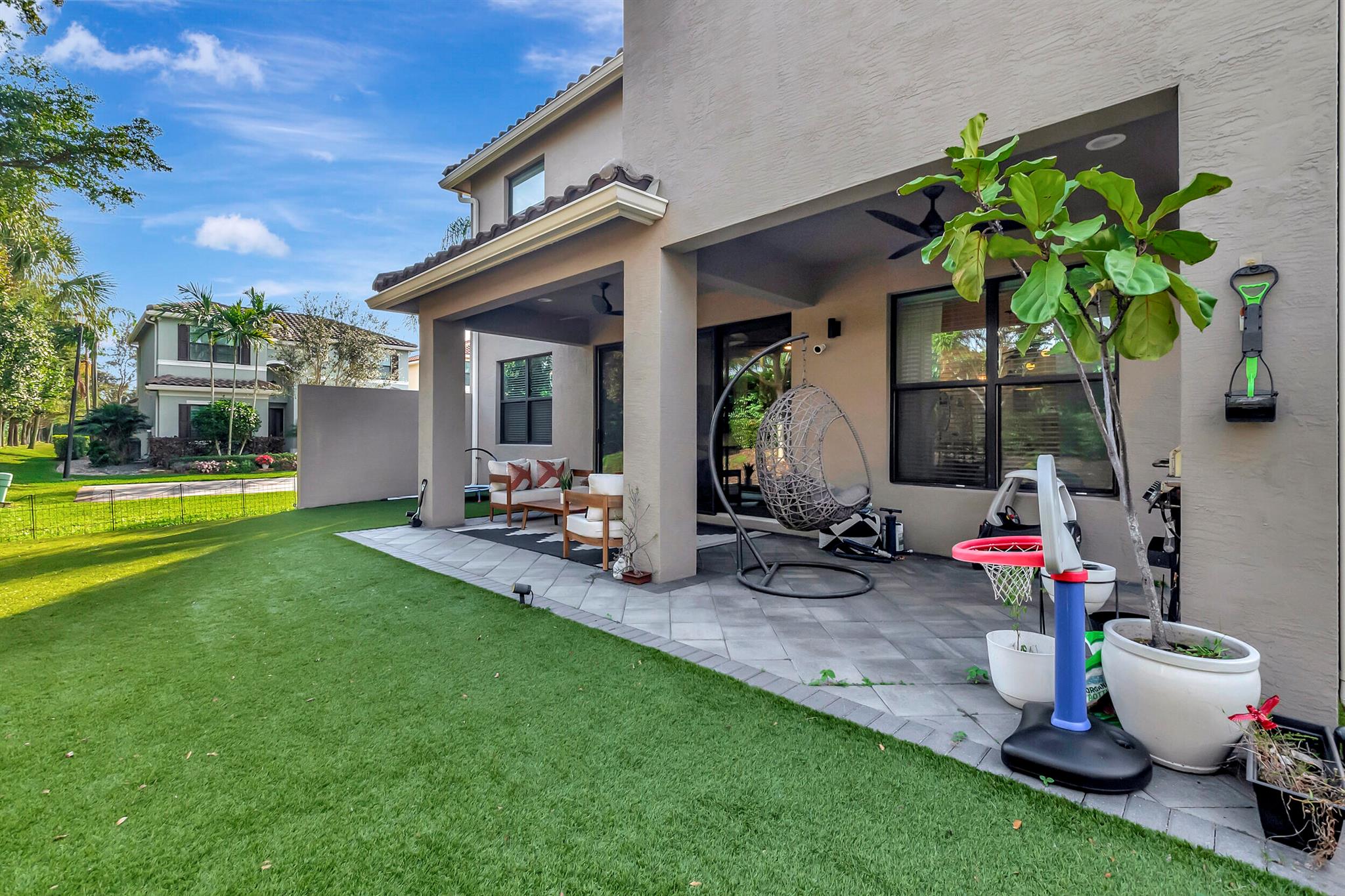 14718 Smokey Citrine Street